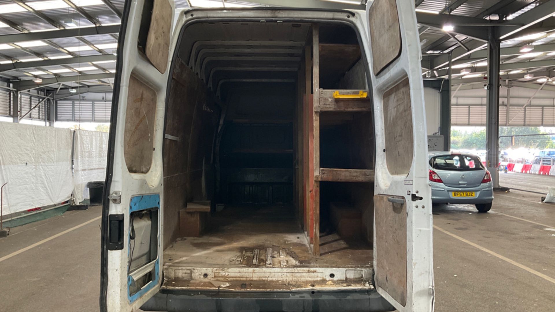 Ford Transit 350 2.4 Tdci 115 El L4 H3 Jumbo Panel van 2010 "60 Reg" - Internal Racking - No Vat - Image 4 of 9