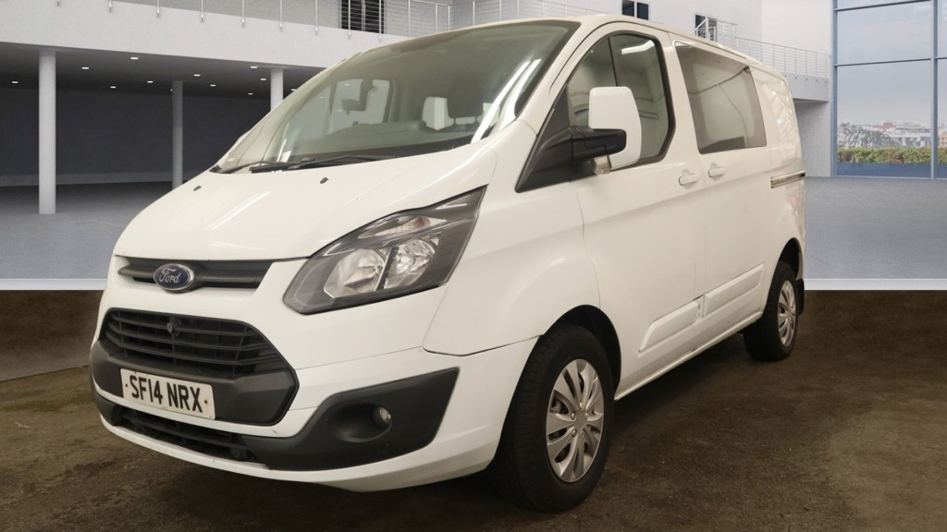 ** ON SALE ** Ford Transit Custom 2.2 Tdci 125 330 L1 H1 Crewcab Van 2014 "14 Reg" - A/C - No Vat - Image 2 of 9