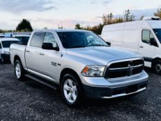 Dodge Ram 1500 5.7L HEMI V8 Crew Cab SLT 4WD '' 2017 Year '' A/C - Fresh Import