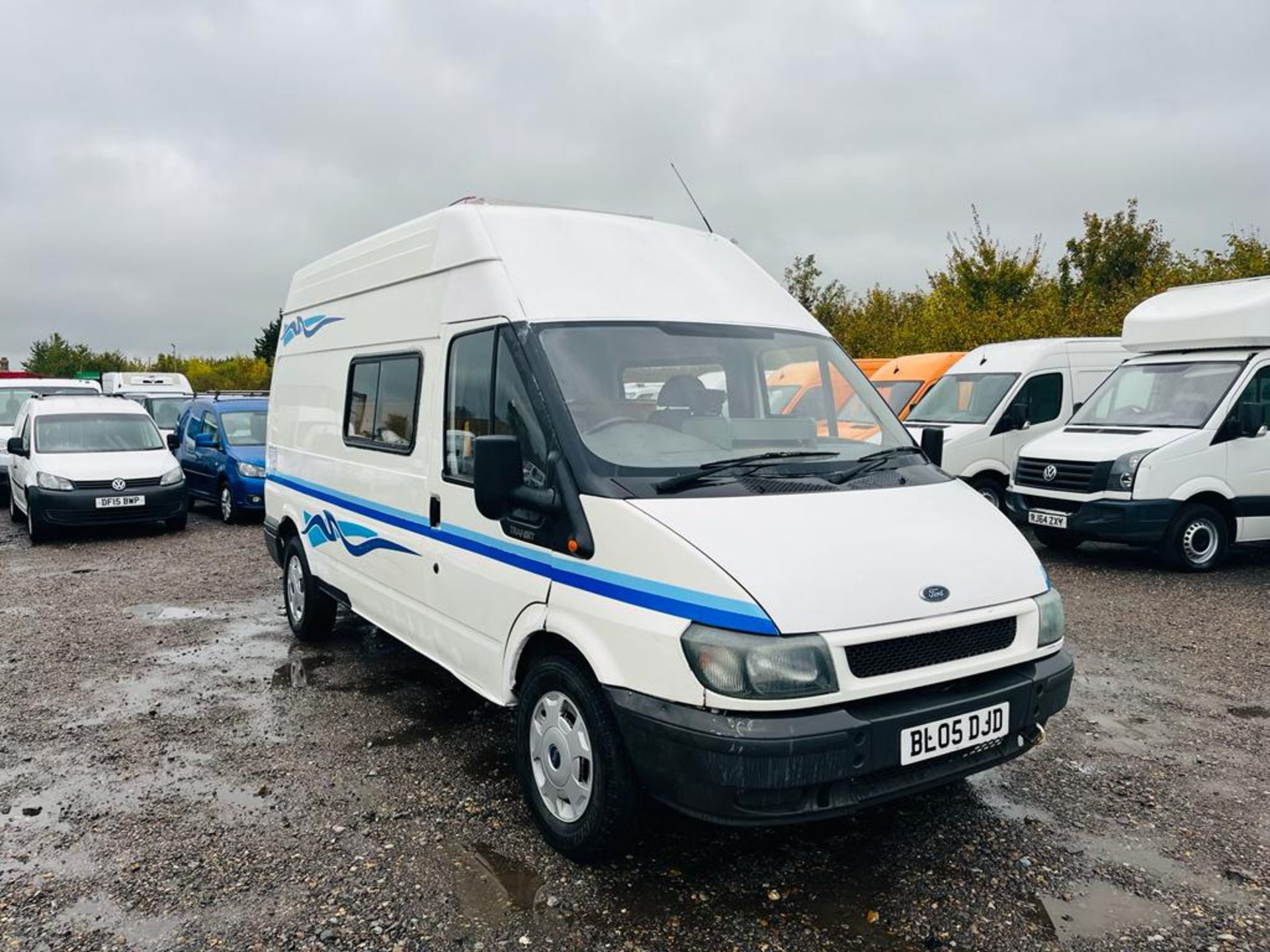 Ford Transit 2.0 TDI L3 H3 Camper 2005 '05 Reg' Long Wheel base - Rear Bed - Cooking Hobb - no vat