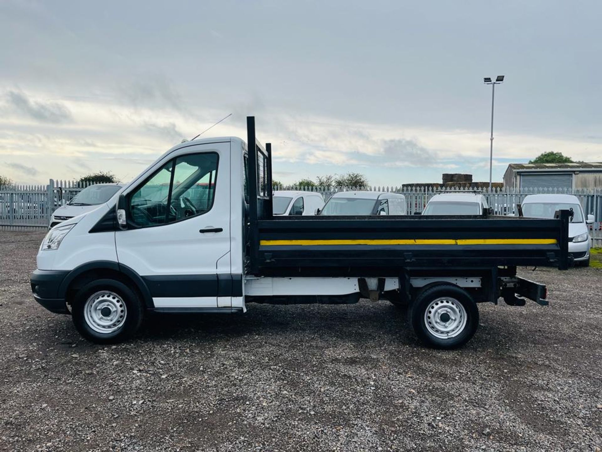 Ford Transit 350 Rwd 2.2 Tdci 125 Mwb 1 Way Tipper 2015 "15 Reg" - Tipper Body - No Vat - Image 12 of 29