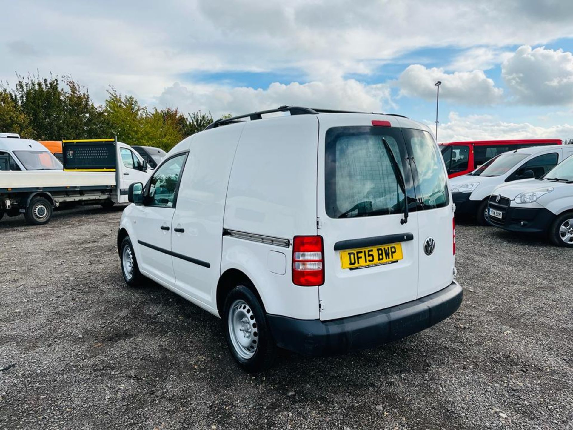 ** ON SALE ** Volkswagen Caddy C20 1.6 Tdi 75 Startline Van 2015 "15 Reg" - Bluetooth Handsfree - Image 7 of 26