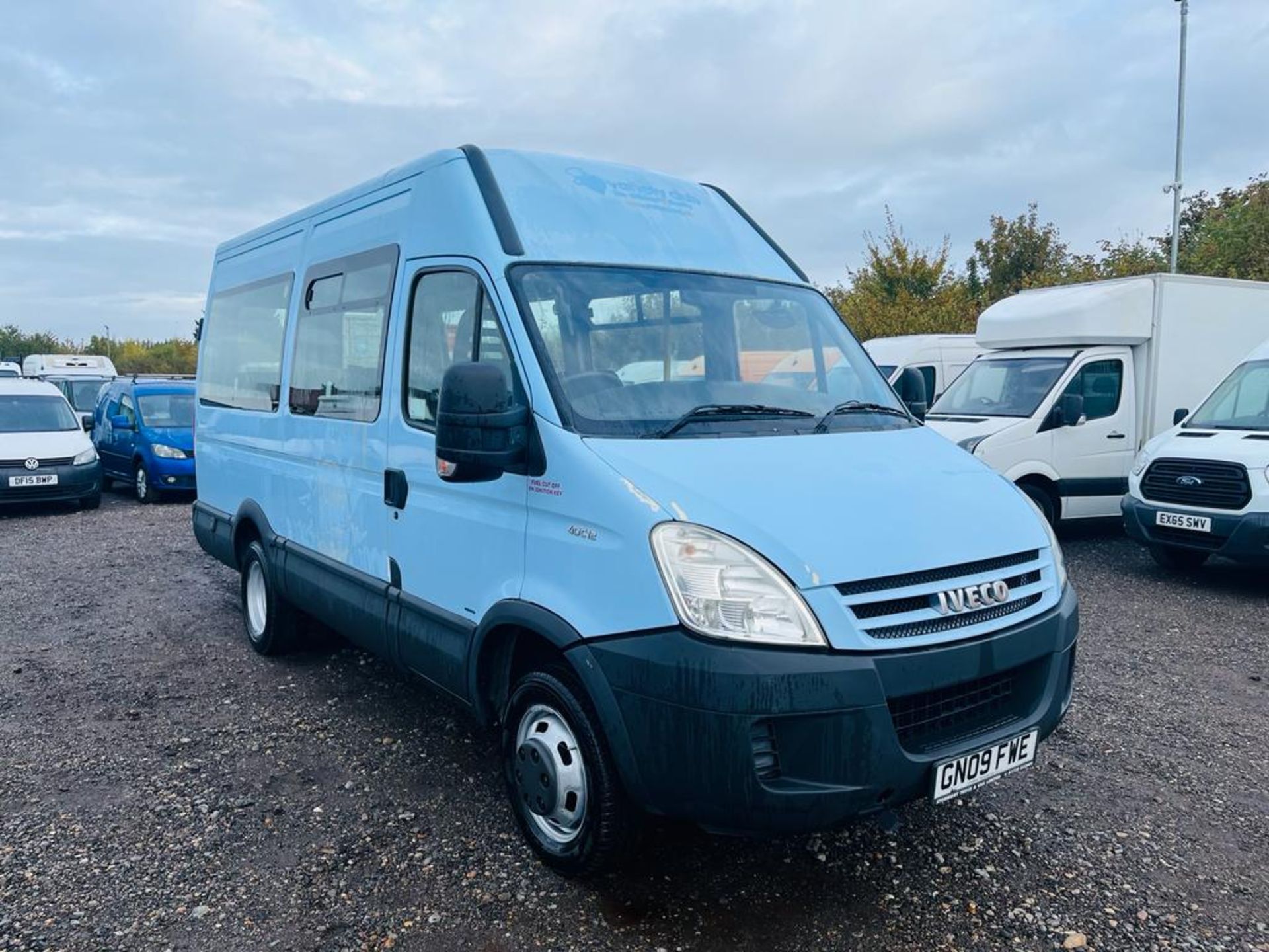 ** ON SALE ** Iveco Daily 2.3 HPI TRW 40C12 115 2009 '09 Reg' Minibus 15 Seats - no vat -Only 34,673