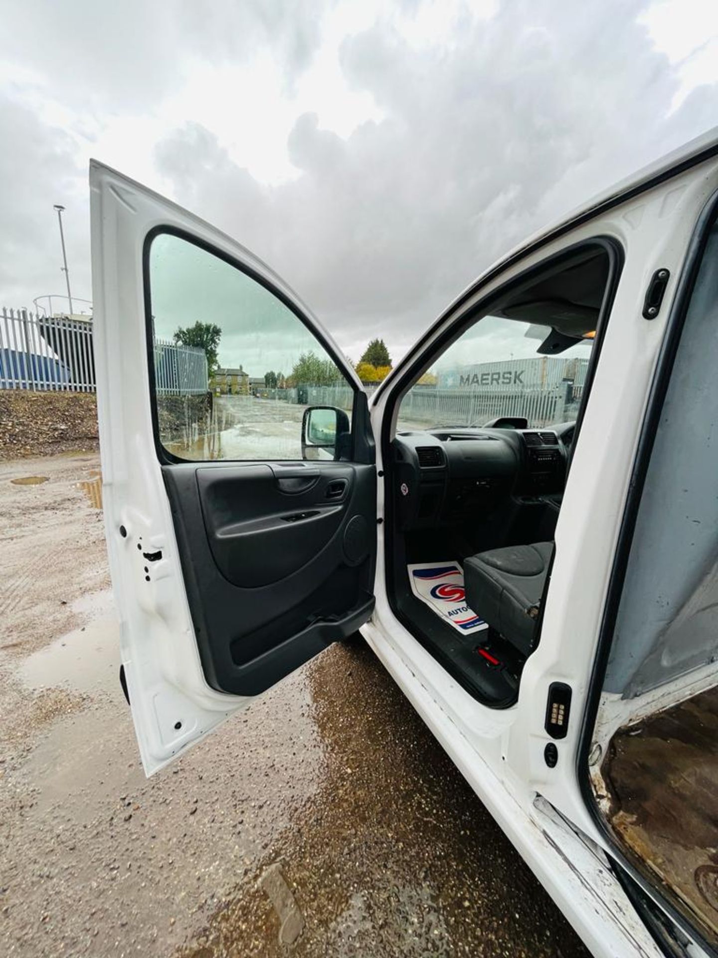 ** ON SALE ** Toyota Proace 120 2.0 Hdi 128 Lwb L/R Panel van 2014 "14 Reg" - A/C - Parking Sensors - Image 25 of 30