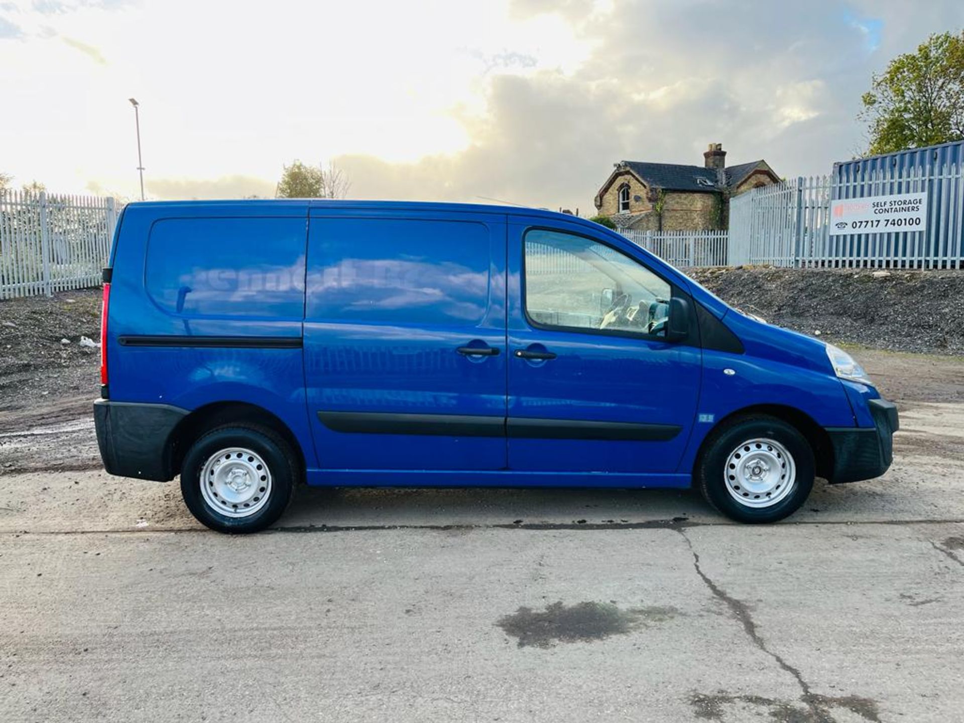 ** ON SALE ** Peugeot Expert 1.6 HDI L1 H1 Professional A/C 2010 '10 Reg' - Panel Van - A/C - Image 2 of 30