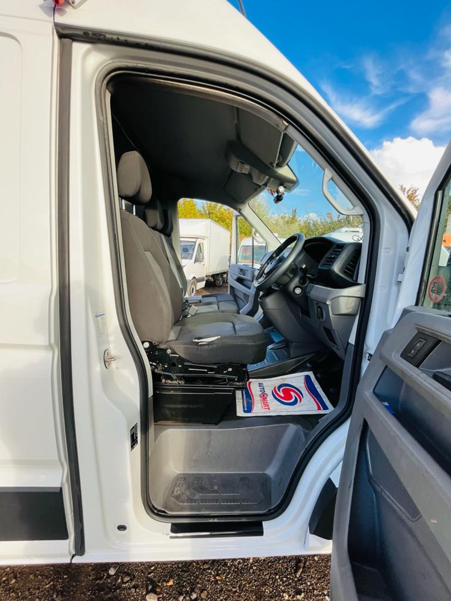 ** ON SALE ** Volkswagen Crafter CR35 Startline TDI 140 2018 "18 Reg" - fridge freezer - Image 13 of 26