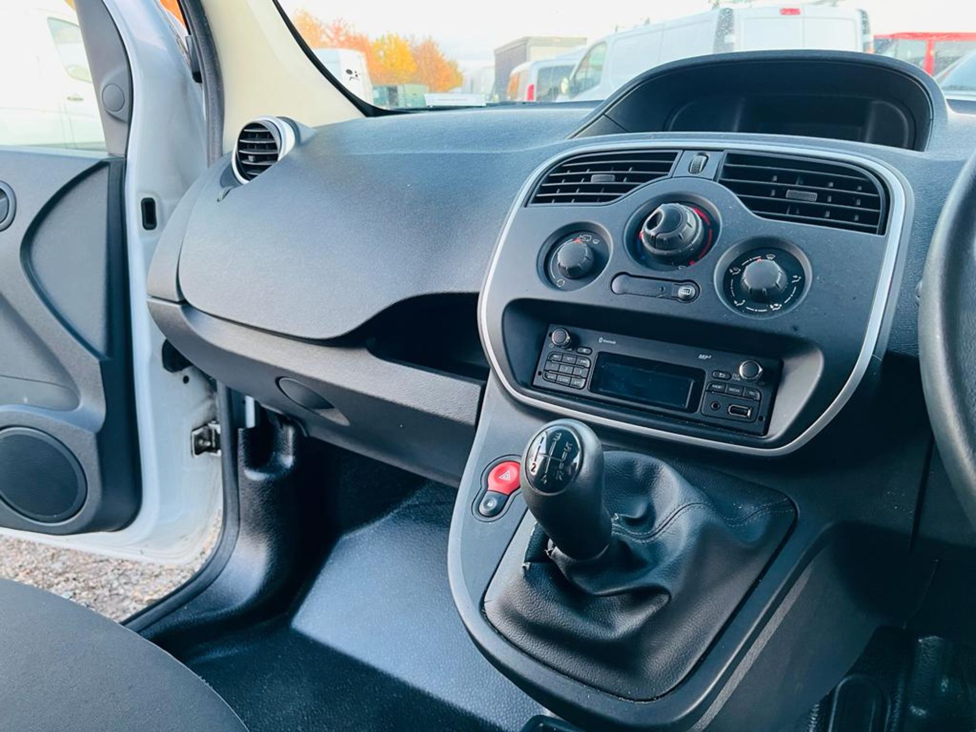 ** ON SALE ** Renault Kangoo 1.5 DCI ML19 Energy 75 L1 H1 2015 '65 Reg' - Panel Van - Image 20 of 28