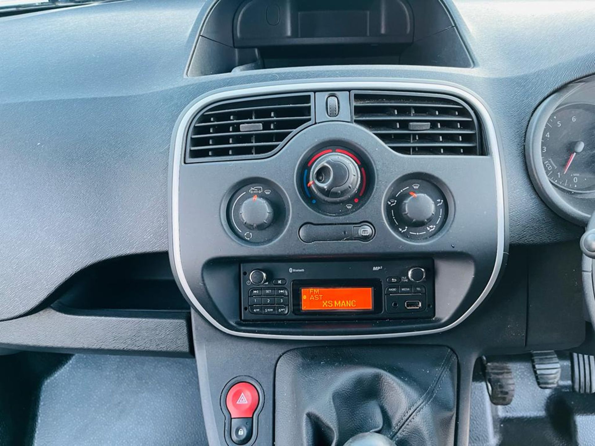 ** ON SALE ** Renault Kangoo 1.5 DCI ML19 Energy 75 L1 H1 2015 '65 Reg' - Panel Van - Image 21 of 28