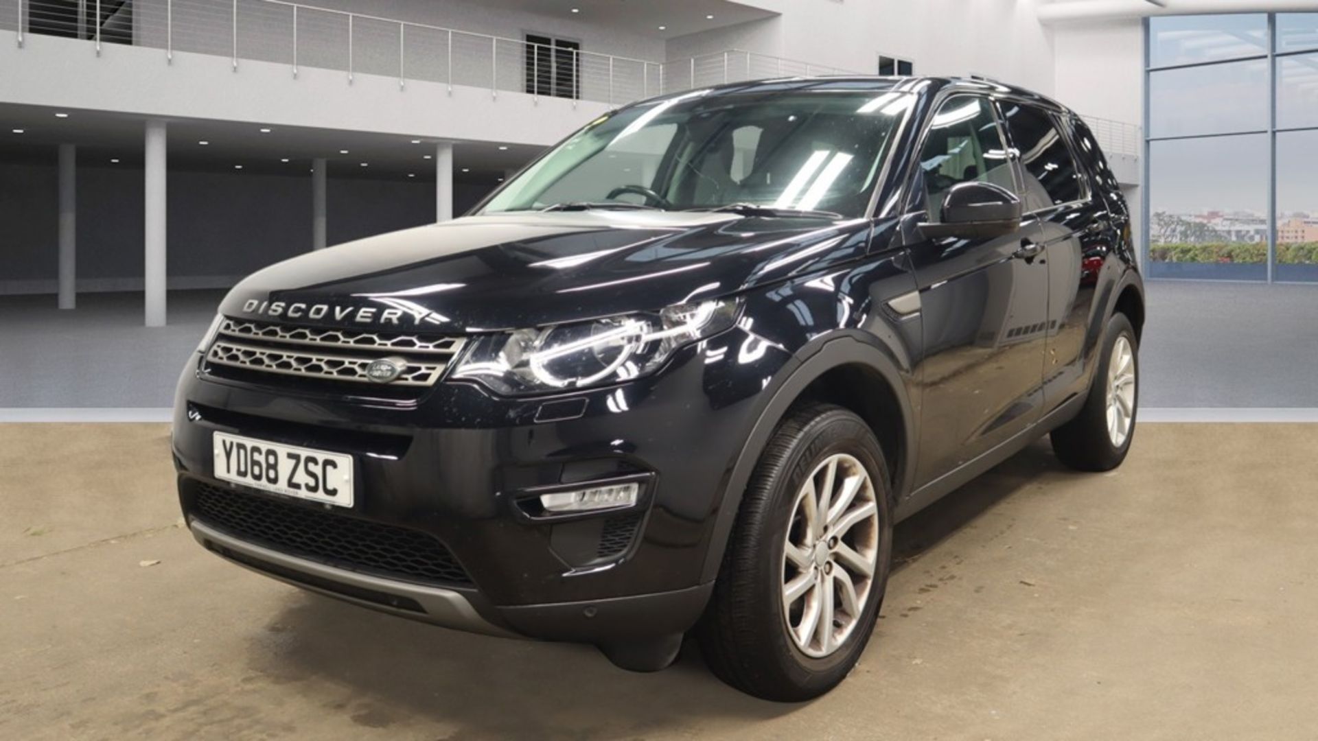 ** ON SALE ** Land Rover Discovery Sport SE Tech 2.0 TD4 2019 '68 Reg' Sat Nav - Only 48459 Miles - Image 2 of 9