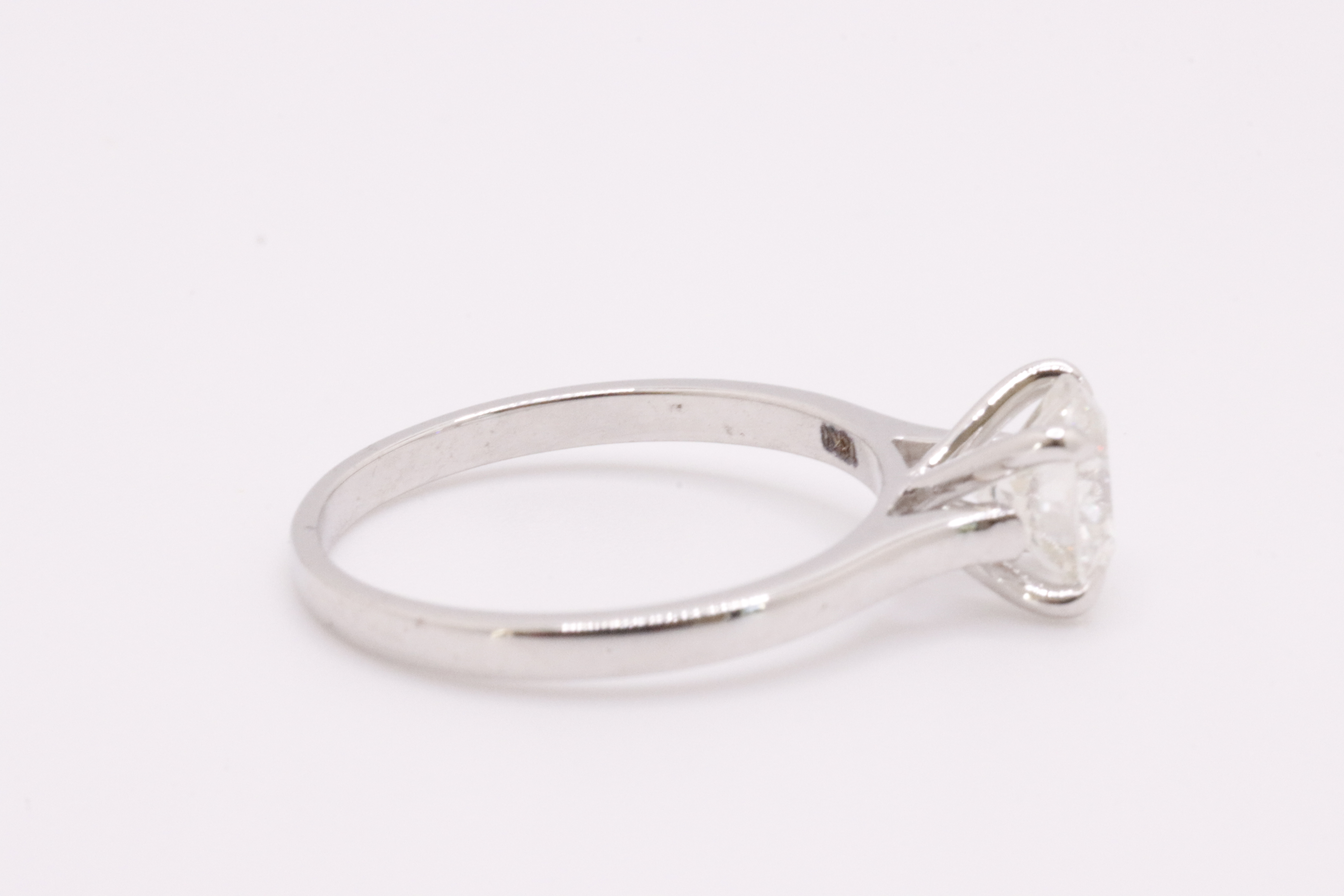 Round Brilliant Cut Natural Diamond Ring 1.09 Carat I Colour SI2 Clarity EX EX EX - GIA - Image 5 of 10