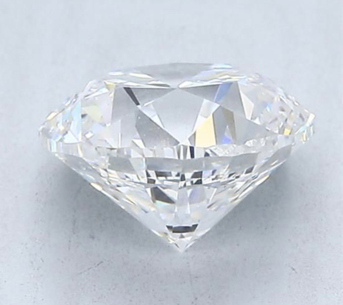 Round Brilliant Cut Natural Diamond 2.01 Carat Colour D Clarity VS1 - DGI 142589574 - Image 3 of 7