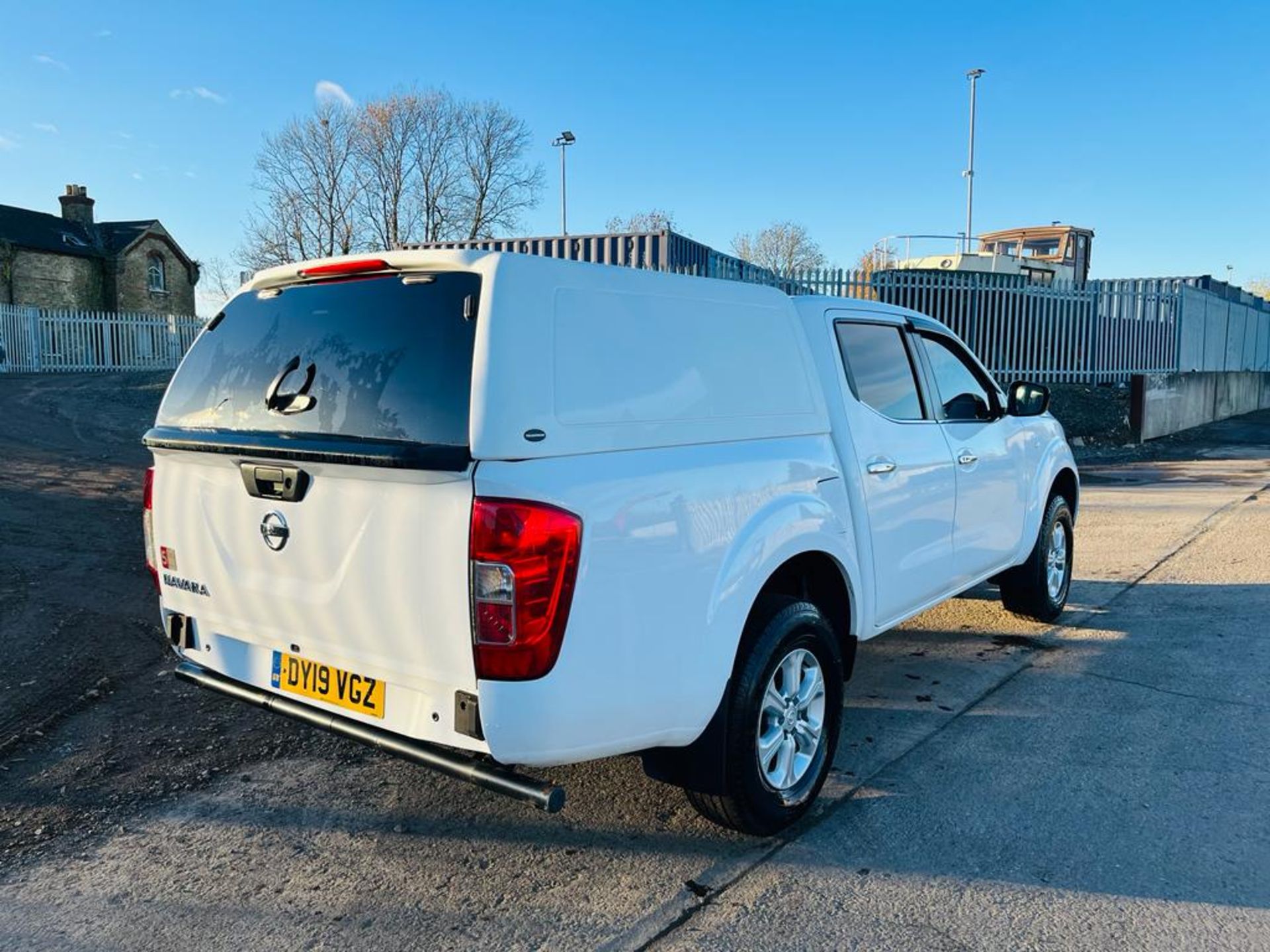 Nissan Navara 2.3 DCI 163 Acenta CrewCab 4WD Pickup 2019 '19 Reg' ULEZ Compliant - Image 10 of 33