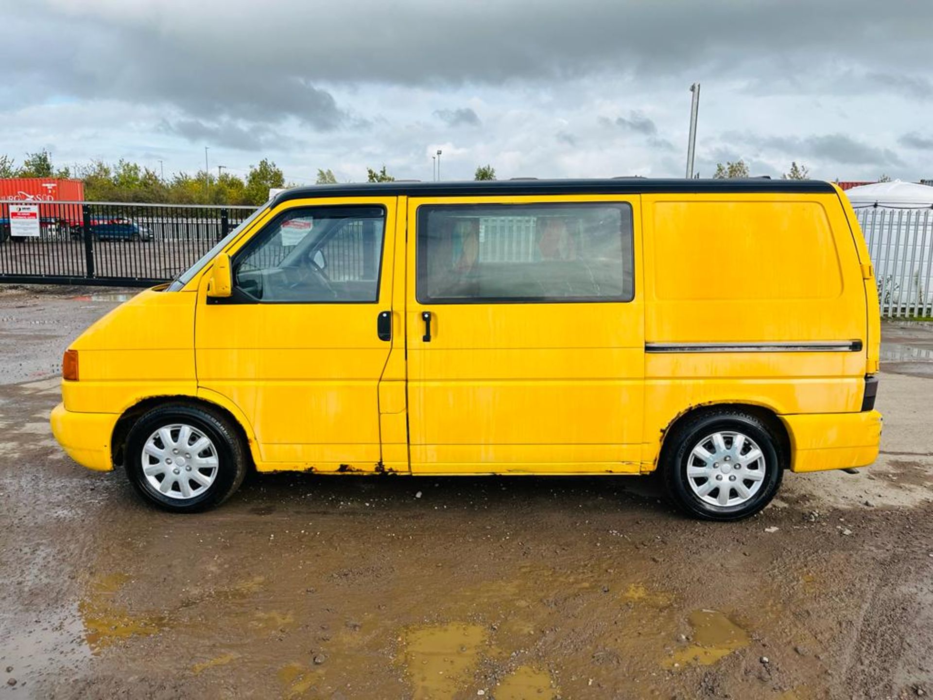 Volkswagen Transporter 2.5 1200 TDI SWB Coachbuilt Bespoke 2002 (52 Reg)- CAMPER - Image 4 of 22