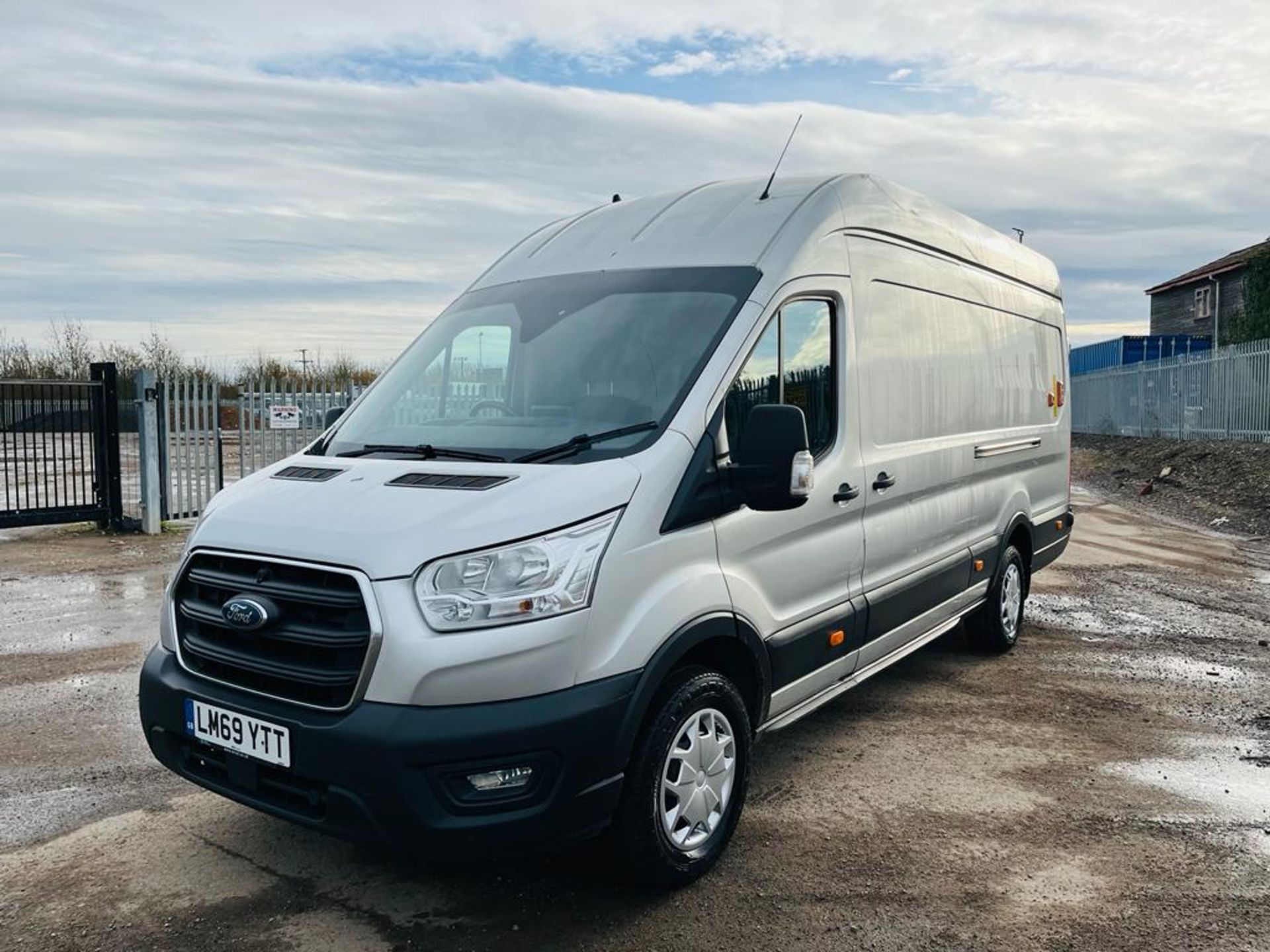 ** ON SALE ** Ford Transit 2.0 EcoBlue 130 L4 H3 2020 '69 Reg' A/C - Sat Nav - ULEZ Compliant - Image 3 of 29