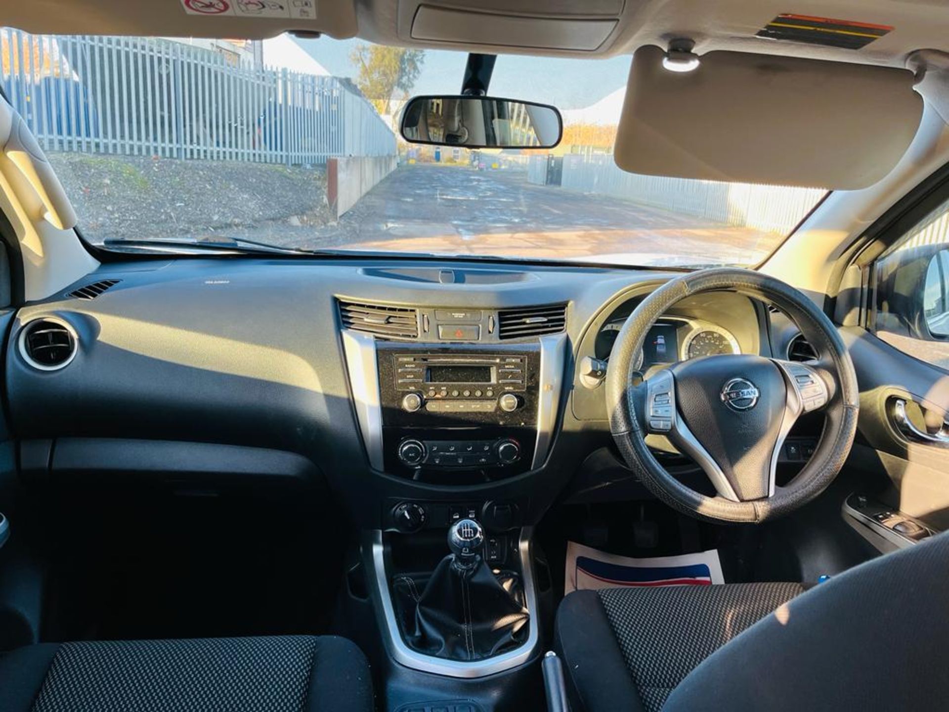 Nissan Navara 2.3 DCI 163 Acenta CrewCab 4WD Pickup 2019 '19 Reg' ULEZ Compliant - Image 15 of 33