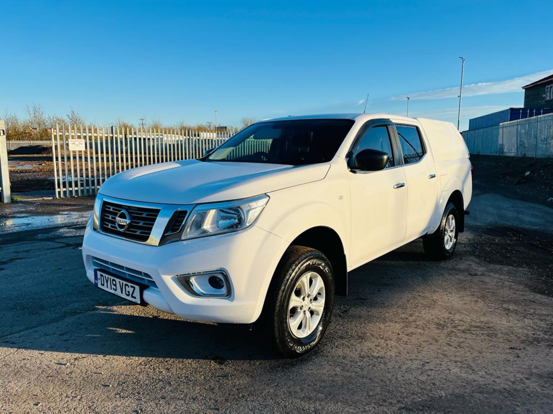 Nissan Navara 2.3 DCI 163 Acenta CrewCab 4WD Pickup 2019 '19 Reg' ULEZ Compliant - Image 3 of 33