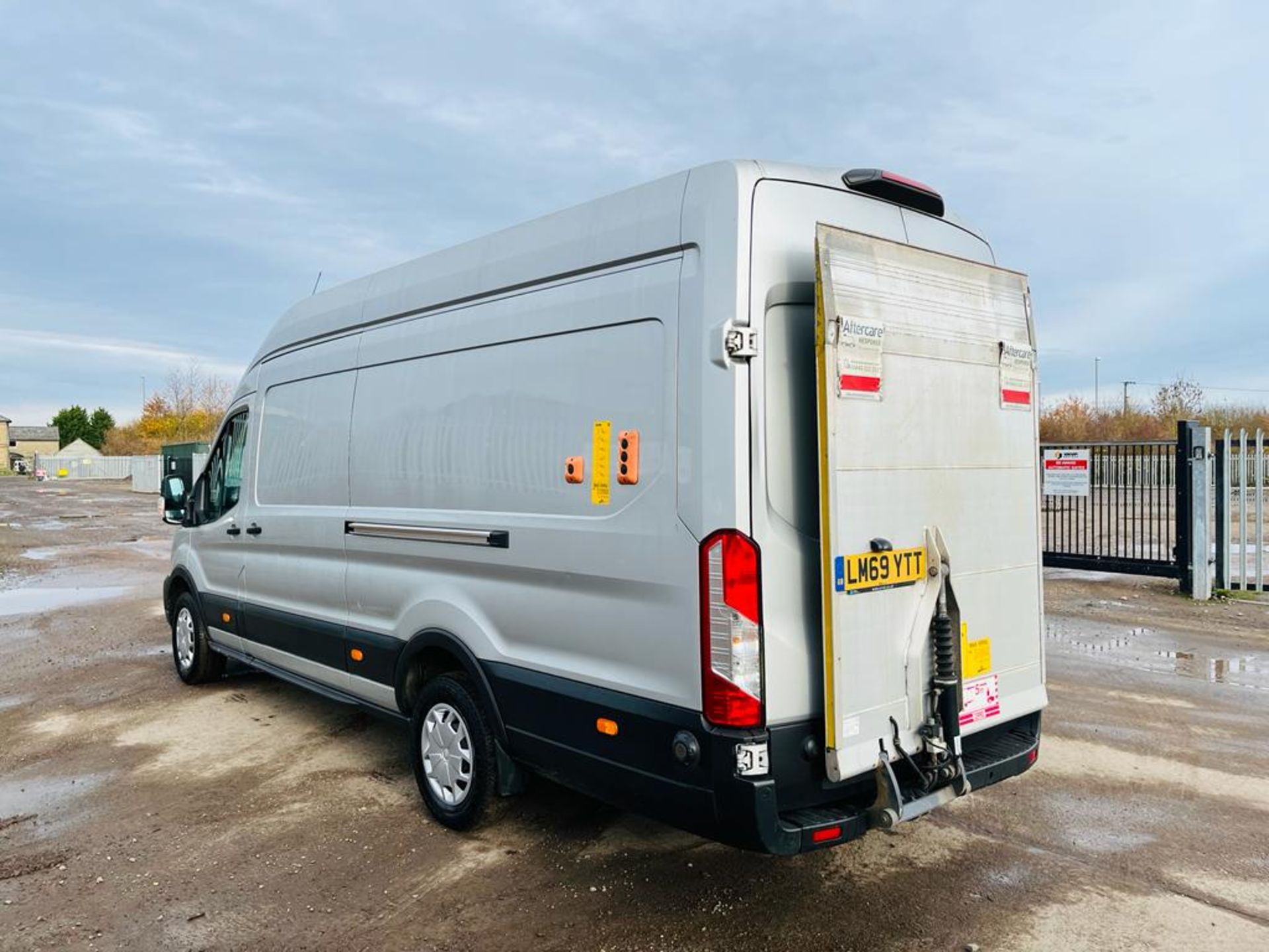 ** ON SALE ** Ford Transit 2.0 EcoBlue 130 L4 H3 2020 '69 Reg' A/C - Sat Nav - ULEZ Compliant - Image 8 of 29