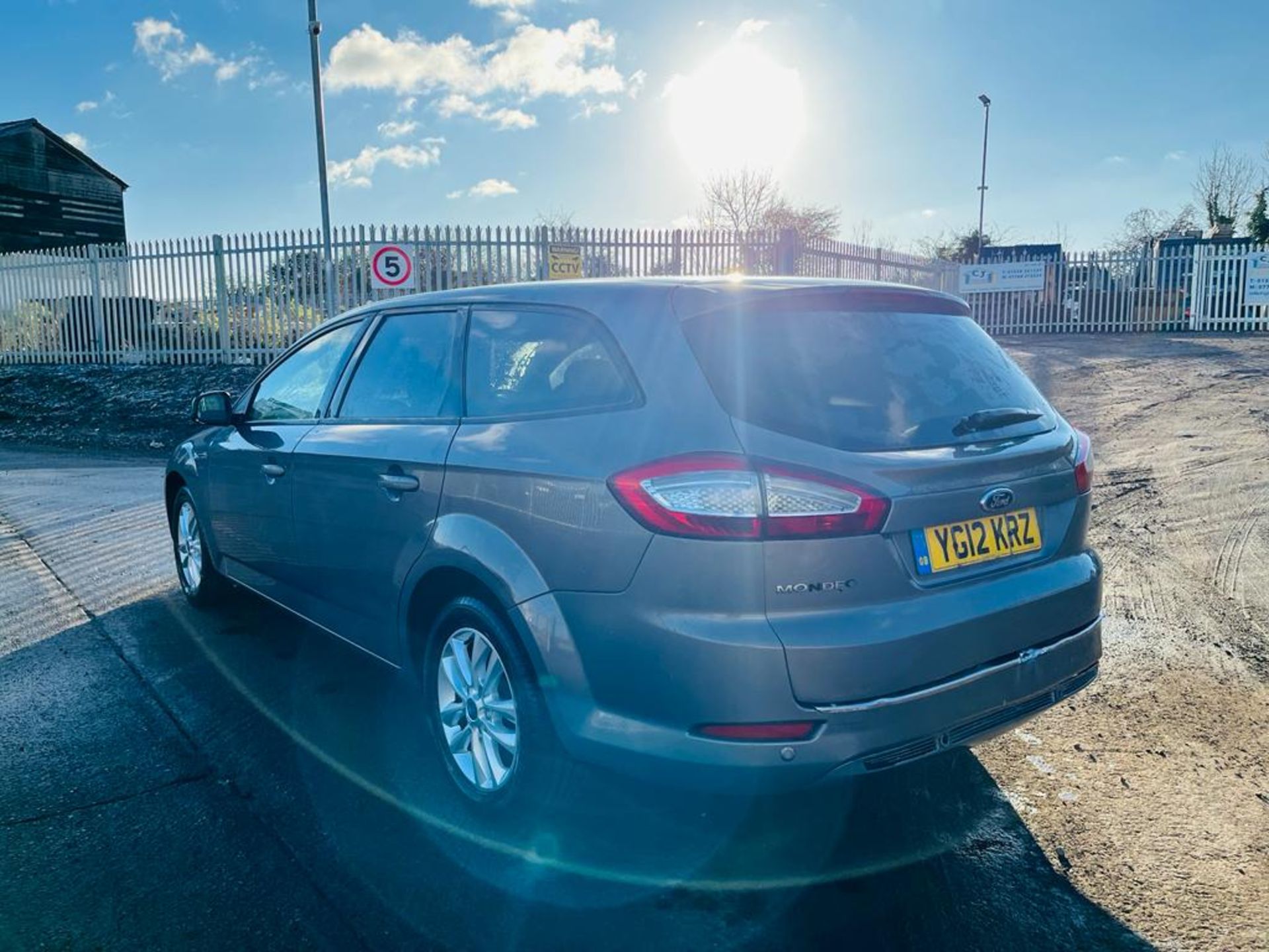 ** ON SALE ** Ford Mondeo 2.0 TDCI 140 Zetec PowerShift Estate 2012 '12 Reg' - Automatic - Image 5 of 32