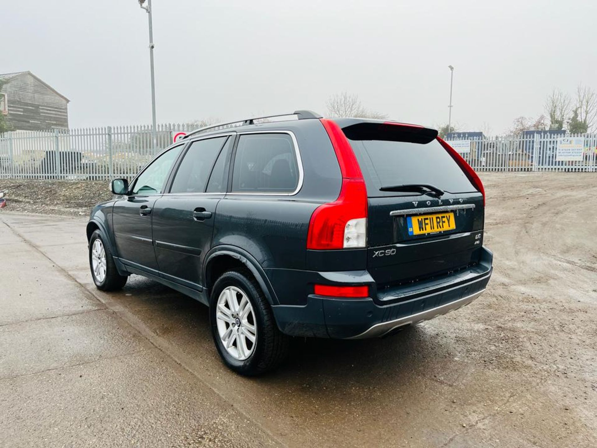 Volvo XC90 2.4 D5 200 SE G/T 4WD 2011 '11 Reg' A/C - No Vat - Ony 121,773 Miles - Image 5 of 35