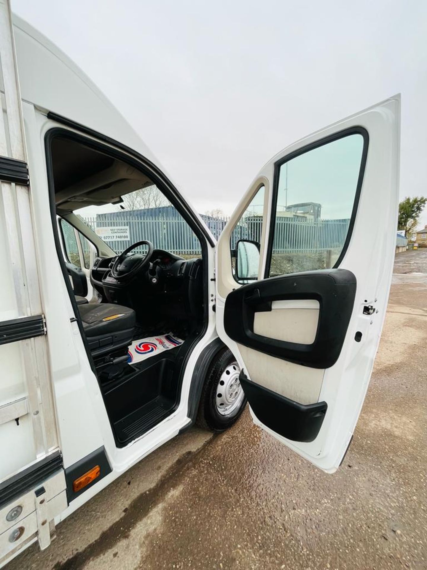 Citroen Relay 2.2 HDI 130 L4 H2 2013 '13 Reg' Glass Side Rack - Roof Rack - Image 15 of 28