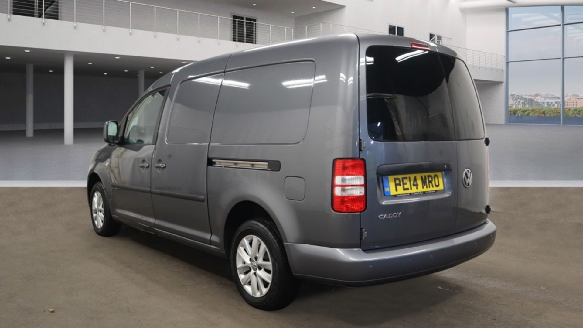 ** ON SALE ** Volkswagen Caddy Maxi C20 1.6 TDI HighLine 102 2014 '14 Reg' Sat Nav - A/C - Panel Van - Image 3 of 9