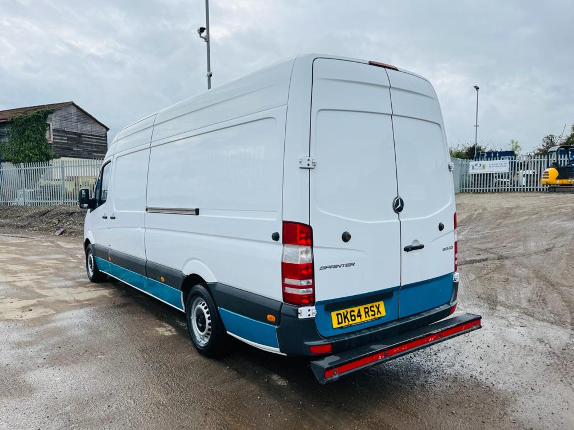 Mercedes-Benz Sprinter 313 2.1 CDI 3.5T LWB H/R 2014 '64 Reg' - Parking Sensors - Bluetooth Media - Bild 8 aus 27