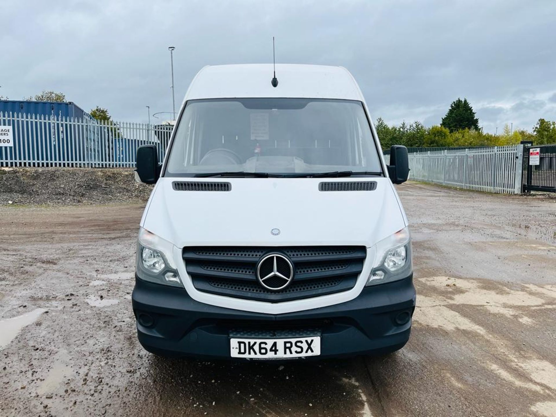 Mercedes-Benz Sprinter 313 2.1 CDI 3.5T LWB H/R 2014 '64 Reg' - Parking Sensors - Bluetooth Media - Bild 2 aus 27