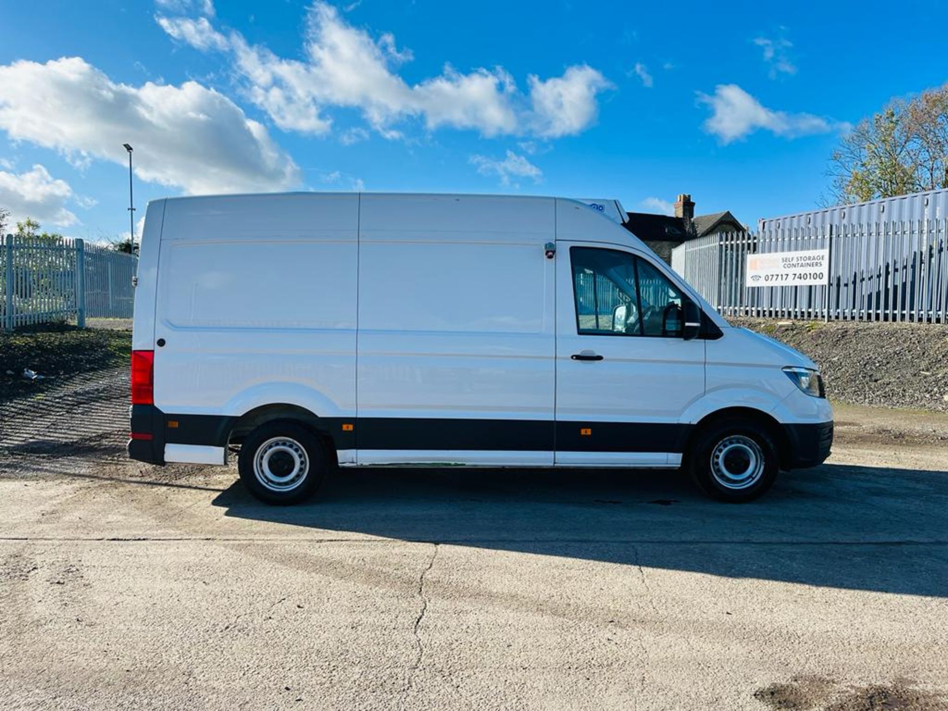 Volkswagen Crafter CR35 Startline TDI 140 2017 "67 Reg" - Fridge Freezer - Image 13 of 27