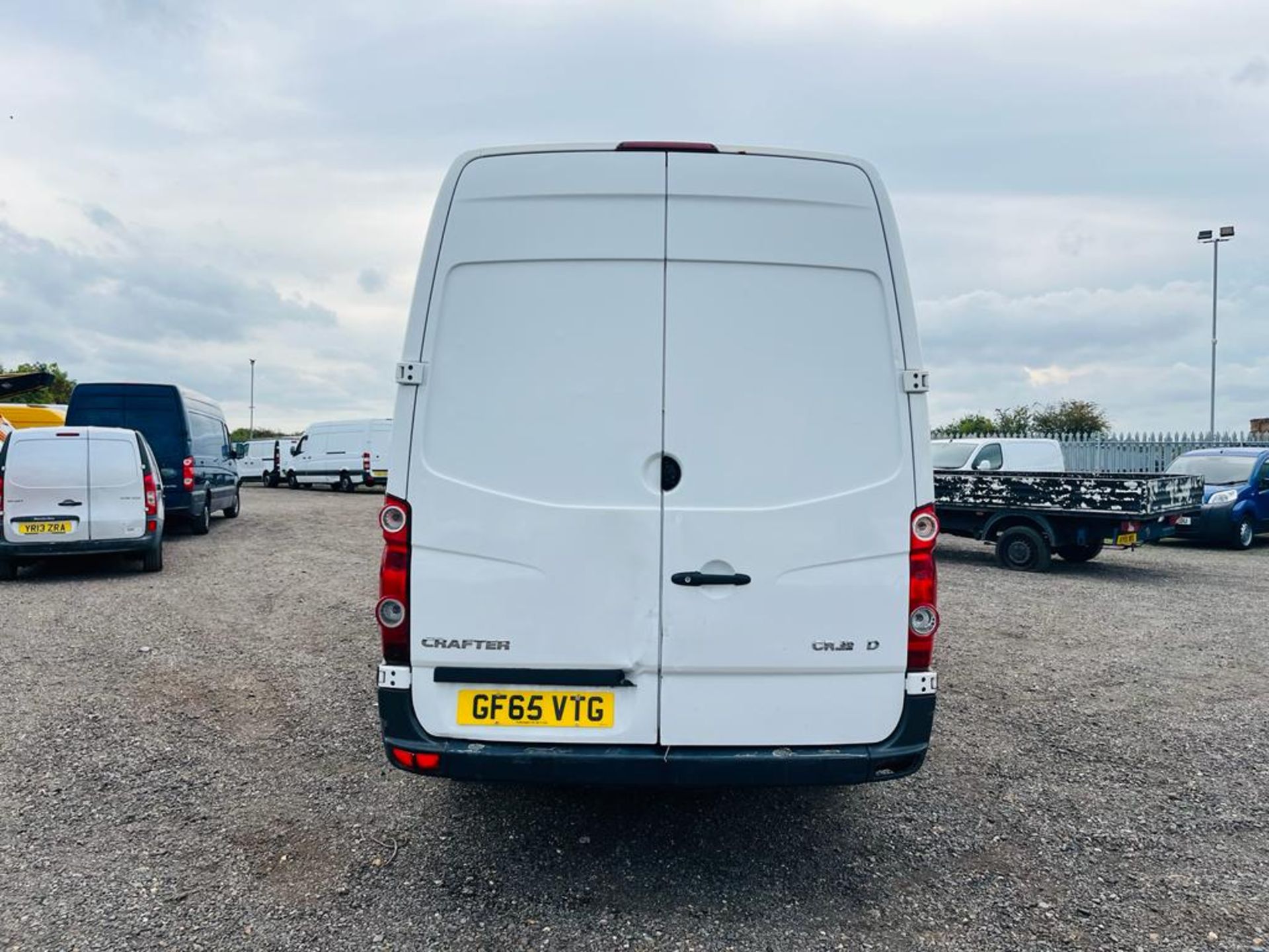 Volkswagen Crafter Startline Tdi 136 L3 H2 2015 (65 Reg) - Bluetooth Handsfree - Long Wheel Base - Image 9 of 27