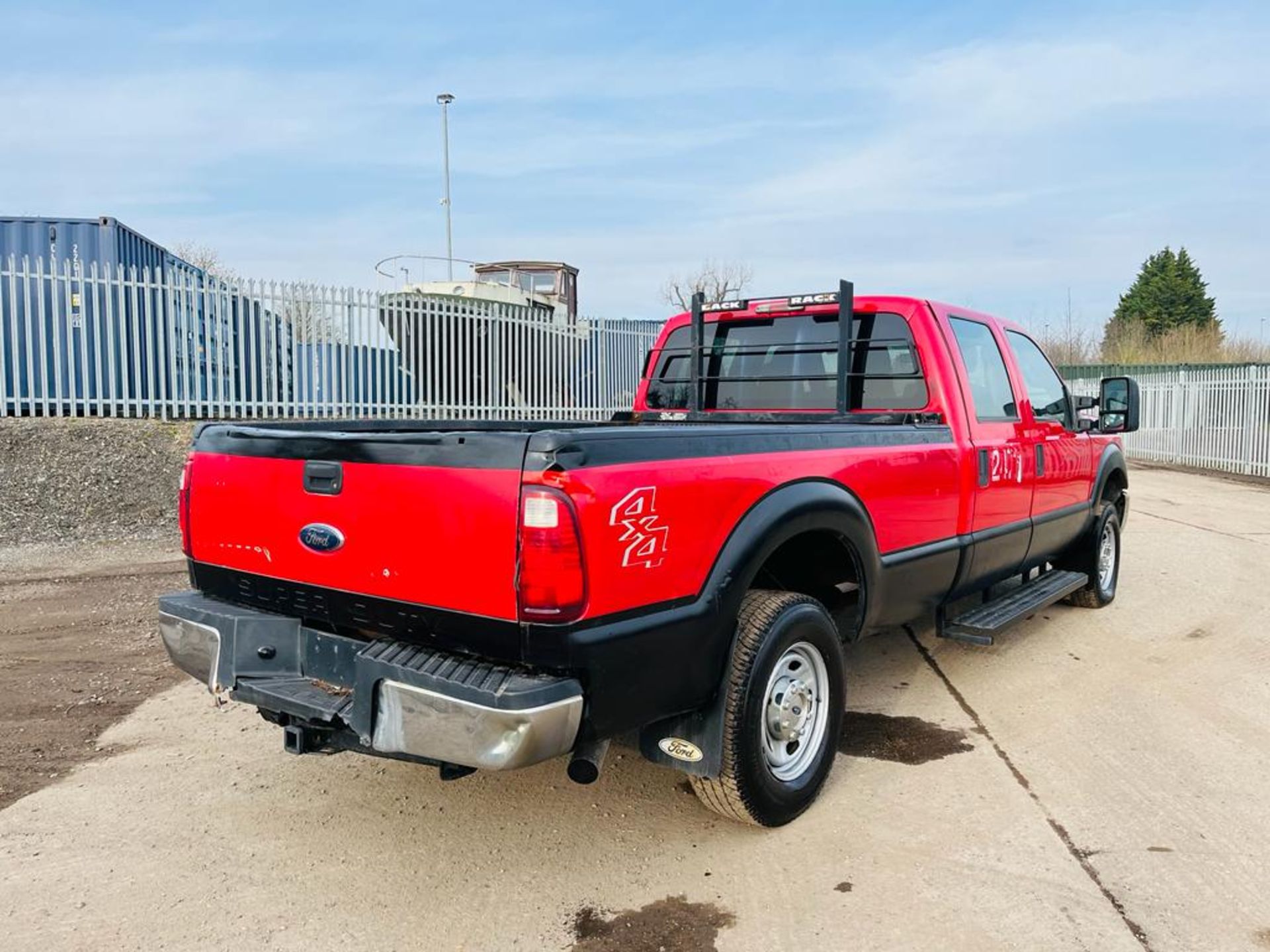 Ford F250 Super Duty XL 6.2L V8 SRW 4WD CrewCab '2012 Year' - A/C - Fresh Import - ULEZ Compliant - Image 7 of 25