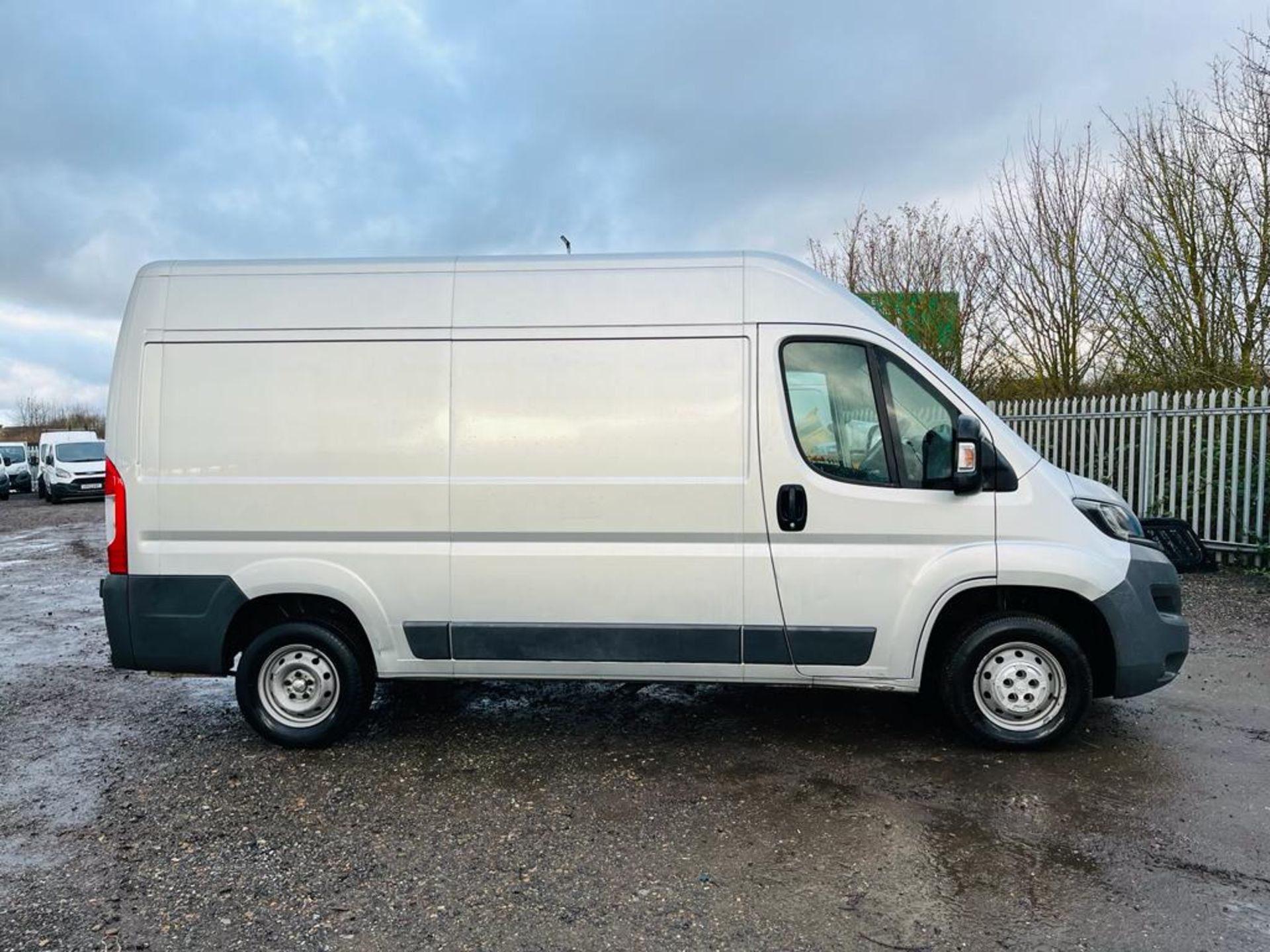 Peugeot Boxer 2.0 BlueHDI 130 L2 H2 130 2017 '67 Reg' ULEZ Compliant - Only 118,507 Miles - Image 13 of 27