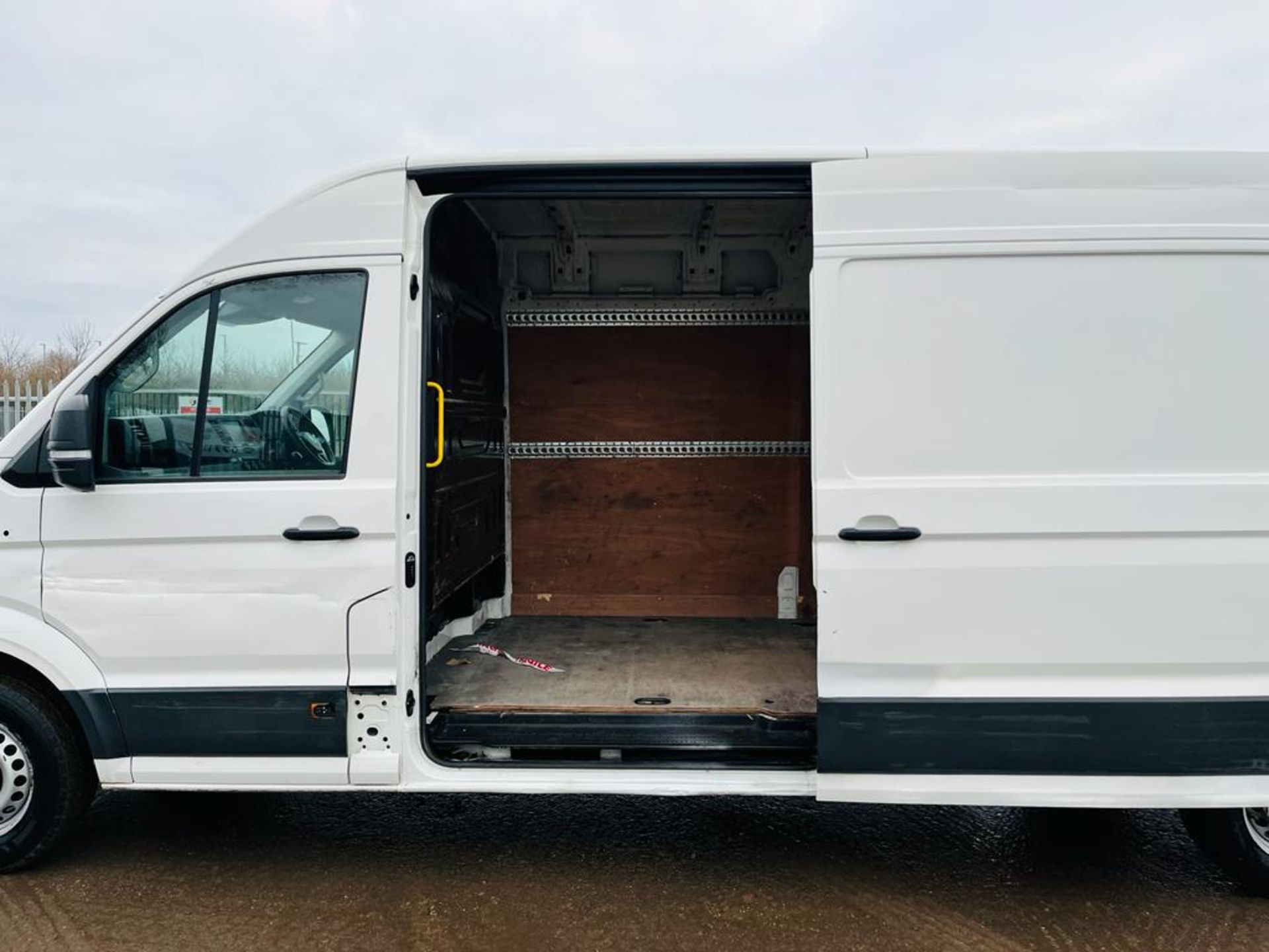 Volkswagen Crafter 2.0 TDI 140 L3 H3 35 2018 '68 Reg' - ULEZ Compliant - Image 6 of 28