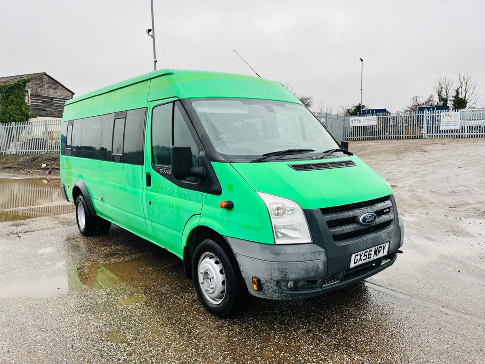 ** ON SALE ** Ford Transit TDCI 100 RWD 17 Seater Minibus Extended Frame 2.4 2006 '56 Reg'