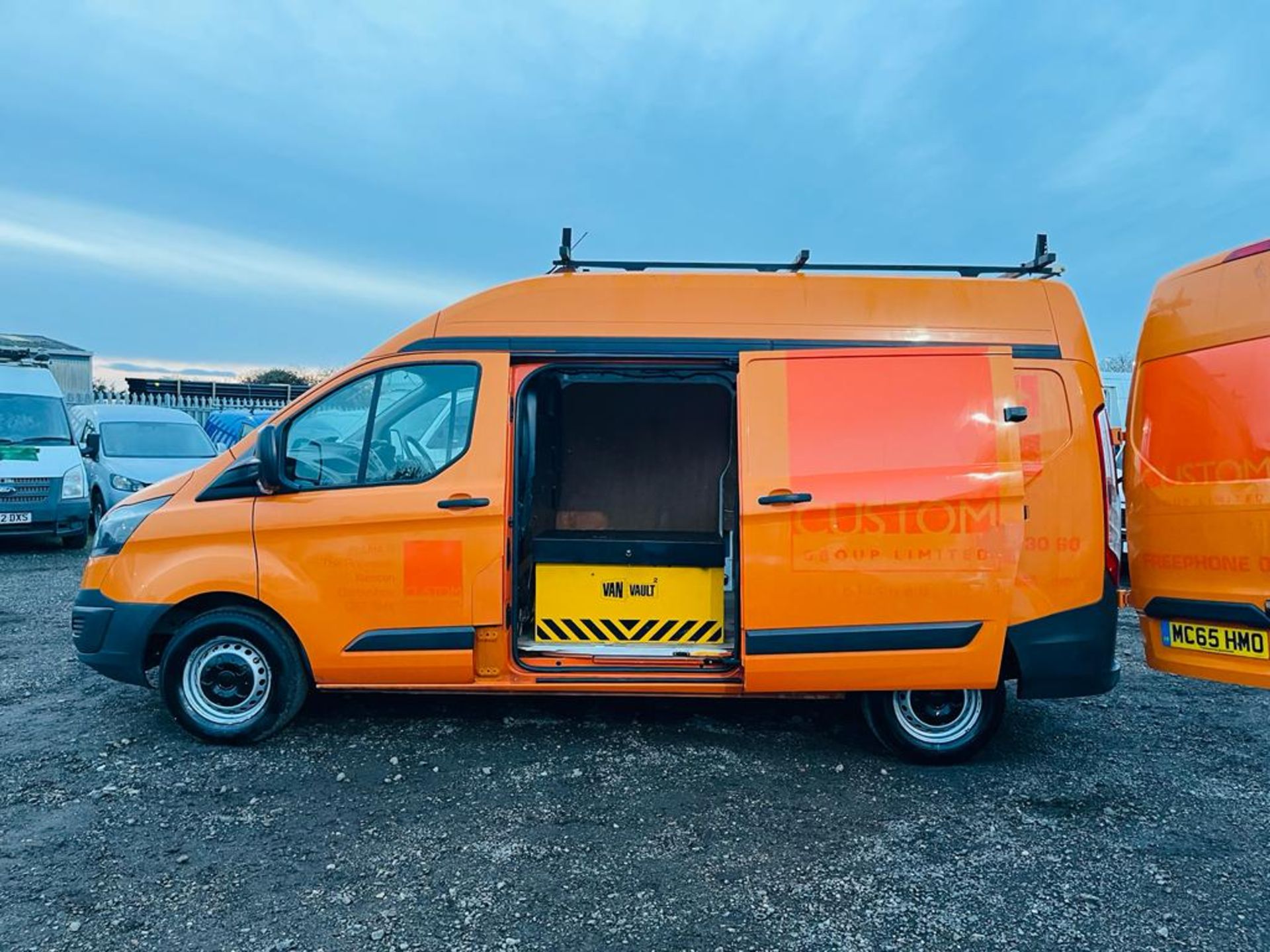 Ford Transit Custom 2.2 TDCI 100 290 LWB H3 2015 '65 Reg' Panel Van - Van Vault - Image 5 of 30