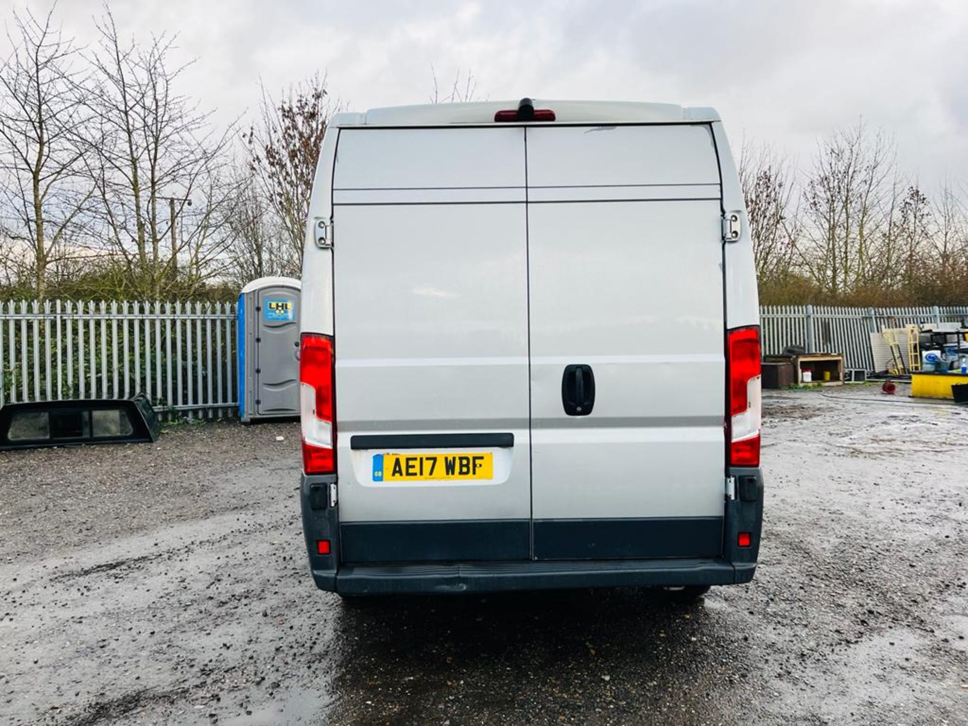 Peugeot Boxer 2.0 BlueHDI 130 L2 H2 130 2017 '67 Reg' ULEZ Compliant - Only 118,507 Miles - Image 9 of 27