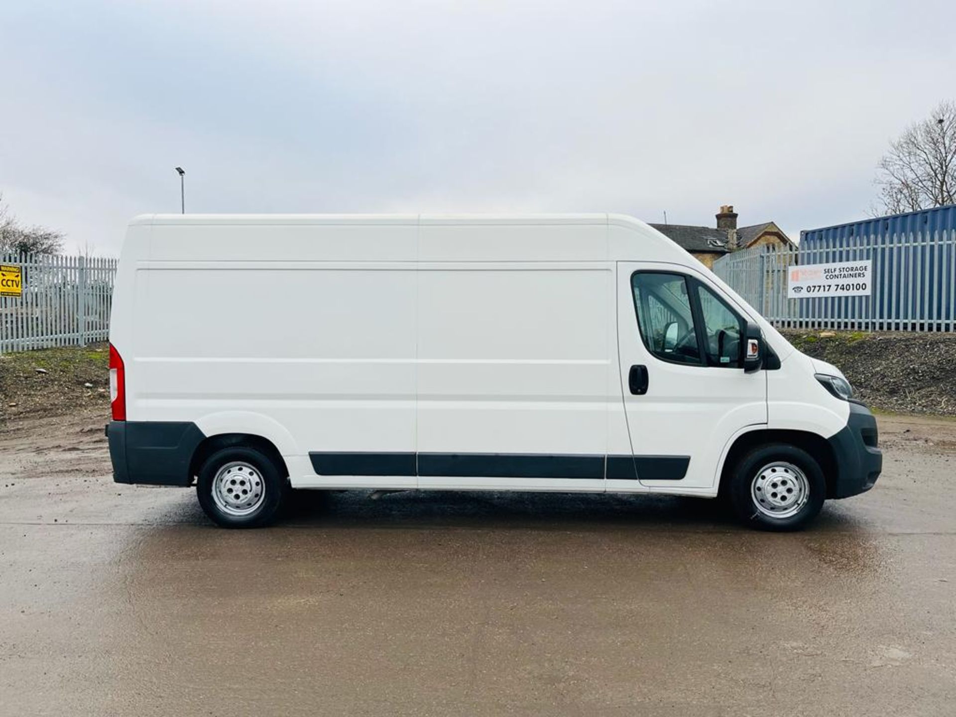 ** ON SALE ** Peugeot Boxer 335 2.0 BlueHDI 130 L3 H2 Professional 2017 '67 Reg' Sat Nav - A/C - Image 14 of 28