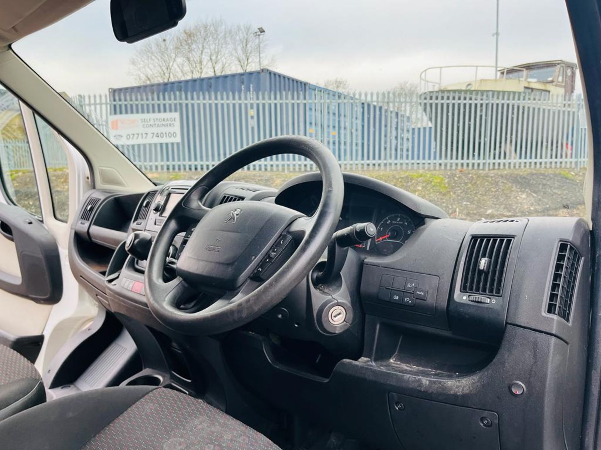 ** ON SALE ** Peugeot Boxer 335 2.0 BlueHDI 130 L3 H2 Professional 2017 '67 Reg' Sat Nav - A/C - Image 18 of 28