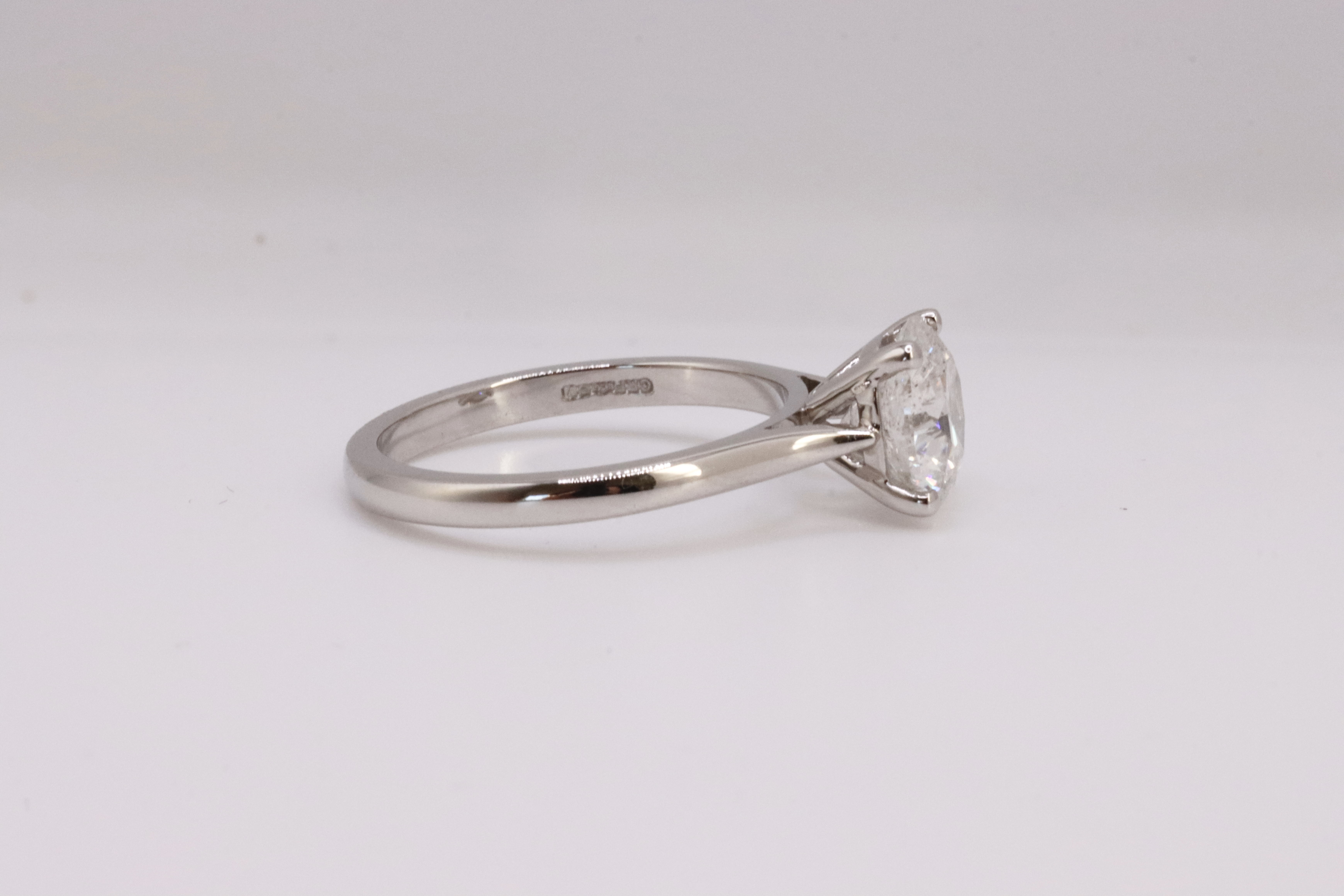 ** ON SALE ** Round Brilliant Cut Natural Diamond 2.00 Carat Colour D Clarity VS2 Platinum Ring- DGI - Image 4 of 8