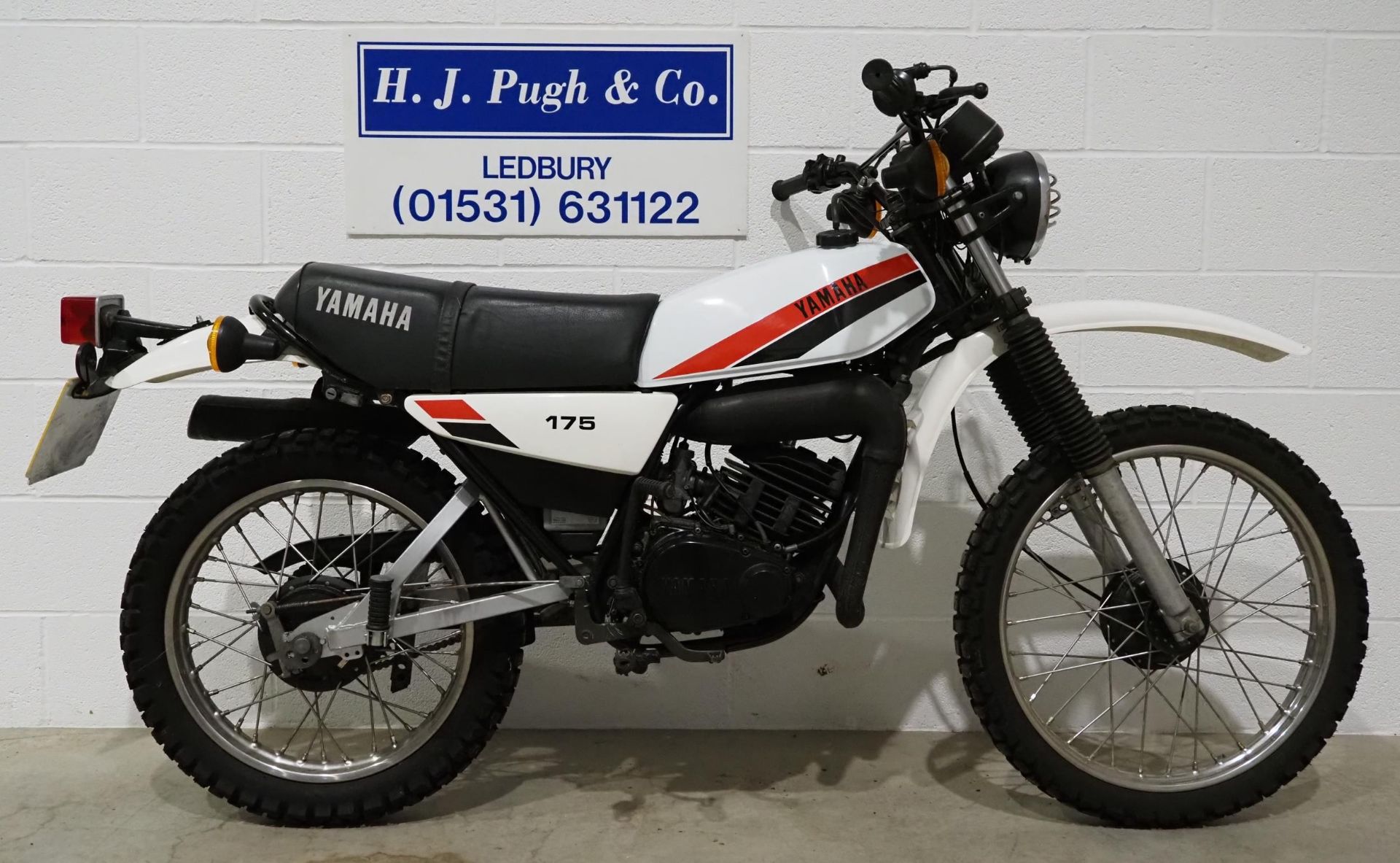 Yamaha DT175MX Endurance motorcycle. 1981. 171cc. Frame No. 2K40063844. Engine No. 2K463844. Runs