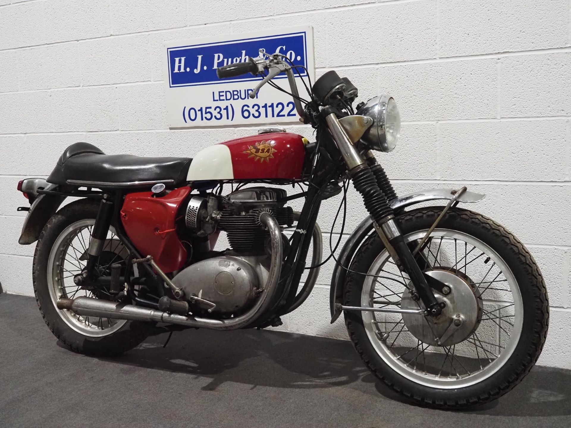 BSA A65 Spitfire motorcycle. 1966. Matching frame and engine numbers. US import with Nova documents. - Image 2 of 6