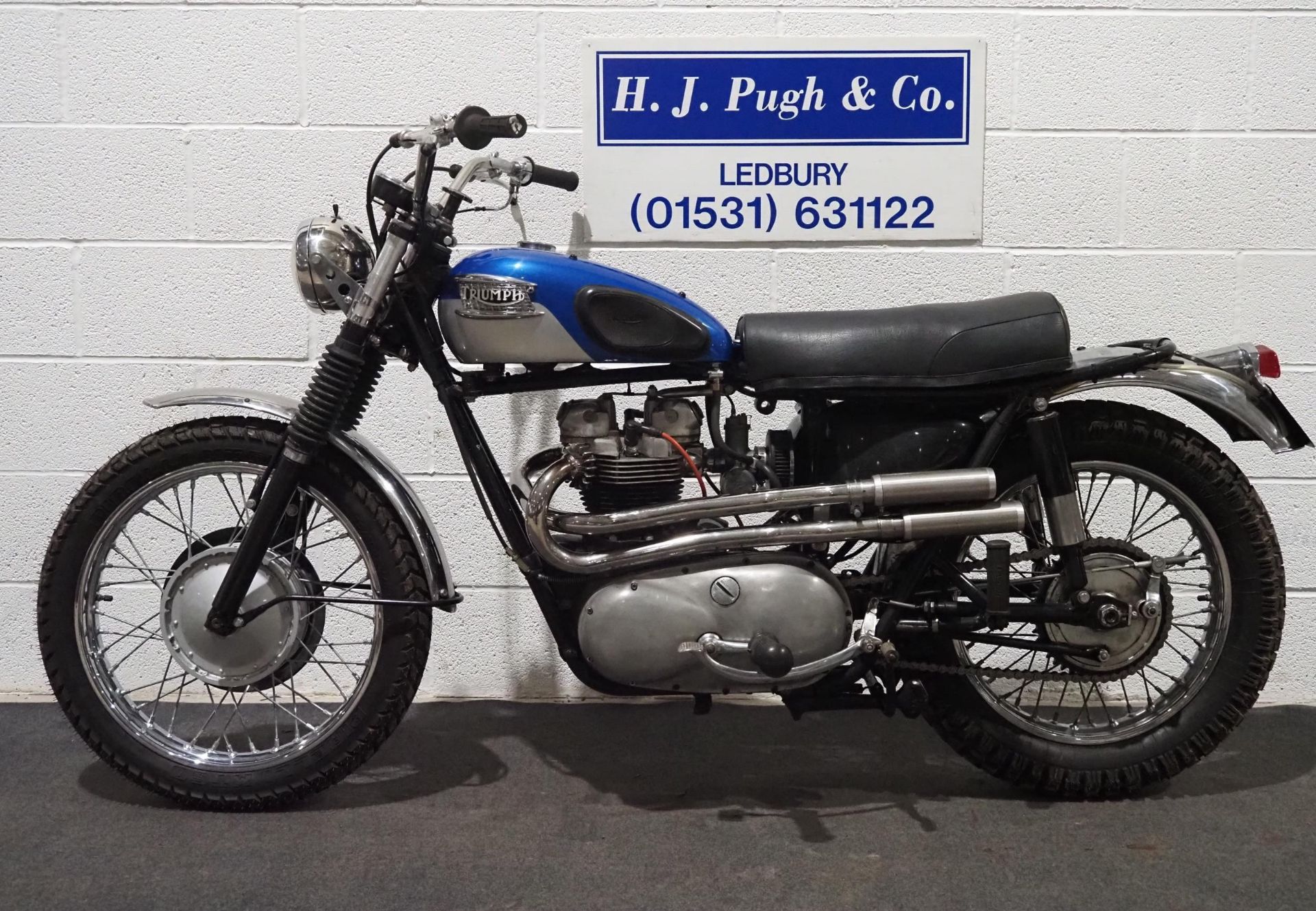 Triumph 650 Duplex 6T motorcycle. 1962. 650cc. Frame No. D16574. Engine No. 6TD16574. Runs & rides - Image 7 of 7