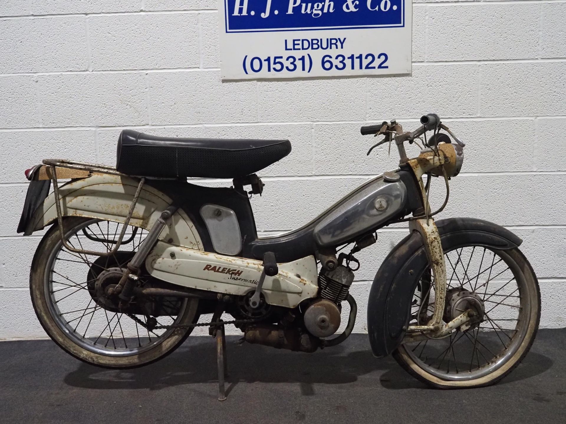 Raleigh Supermatic autocycle 1963, 49cc. Engine turns over, last used in 1999. Reg ESL 428, V5