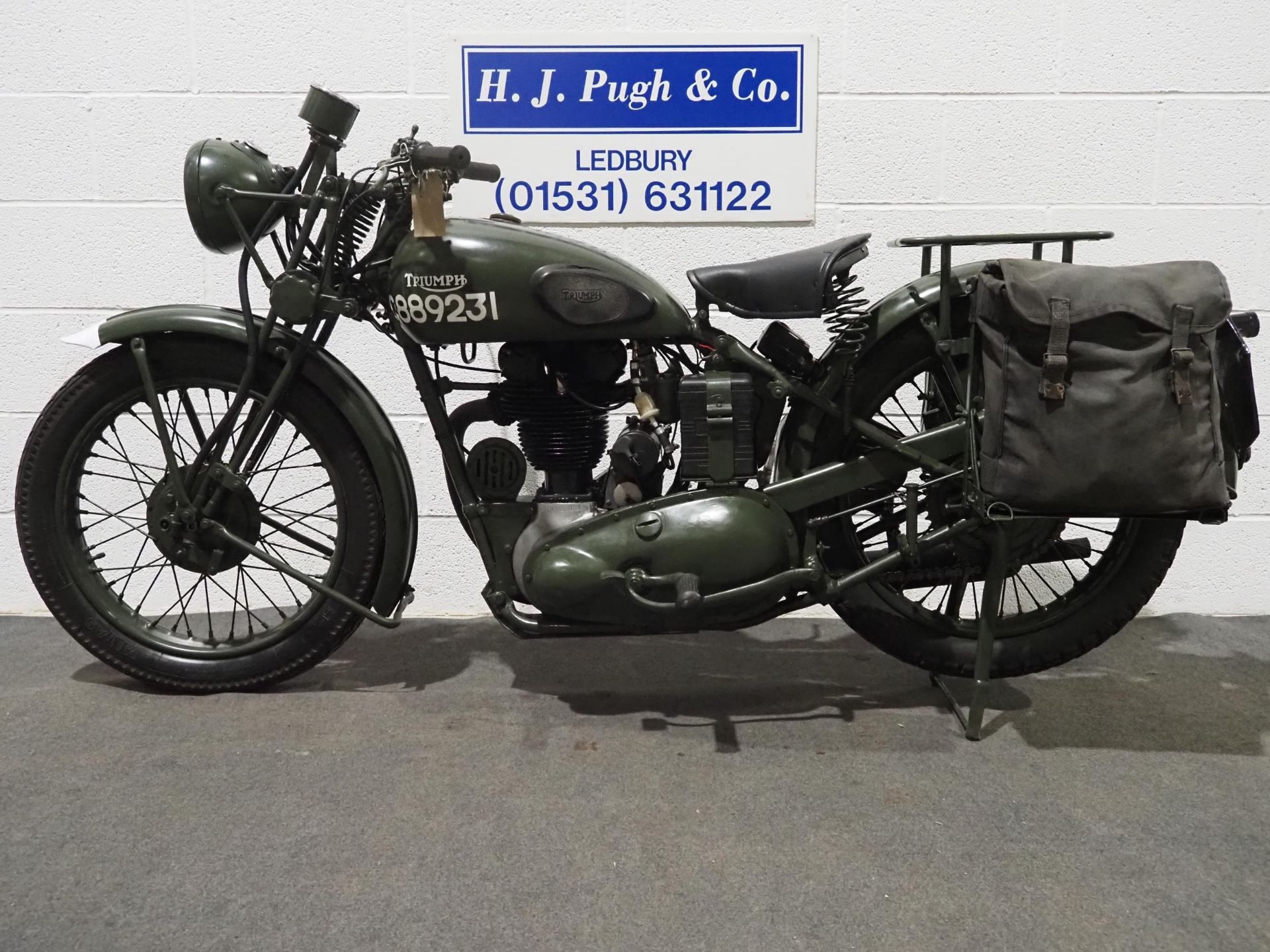 Triumph 3HW military motorcycle. 1943. 343cc. Frame No. TL33468 Engine No. 3HW38180 Runs and - Image 6 of 6