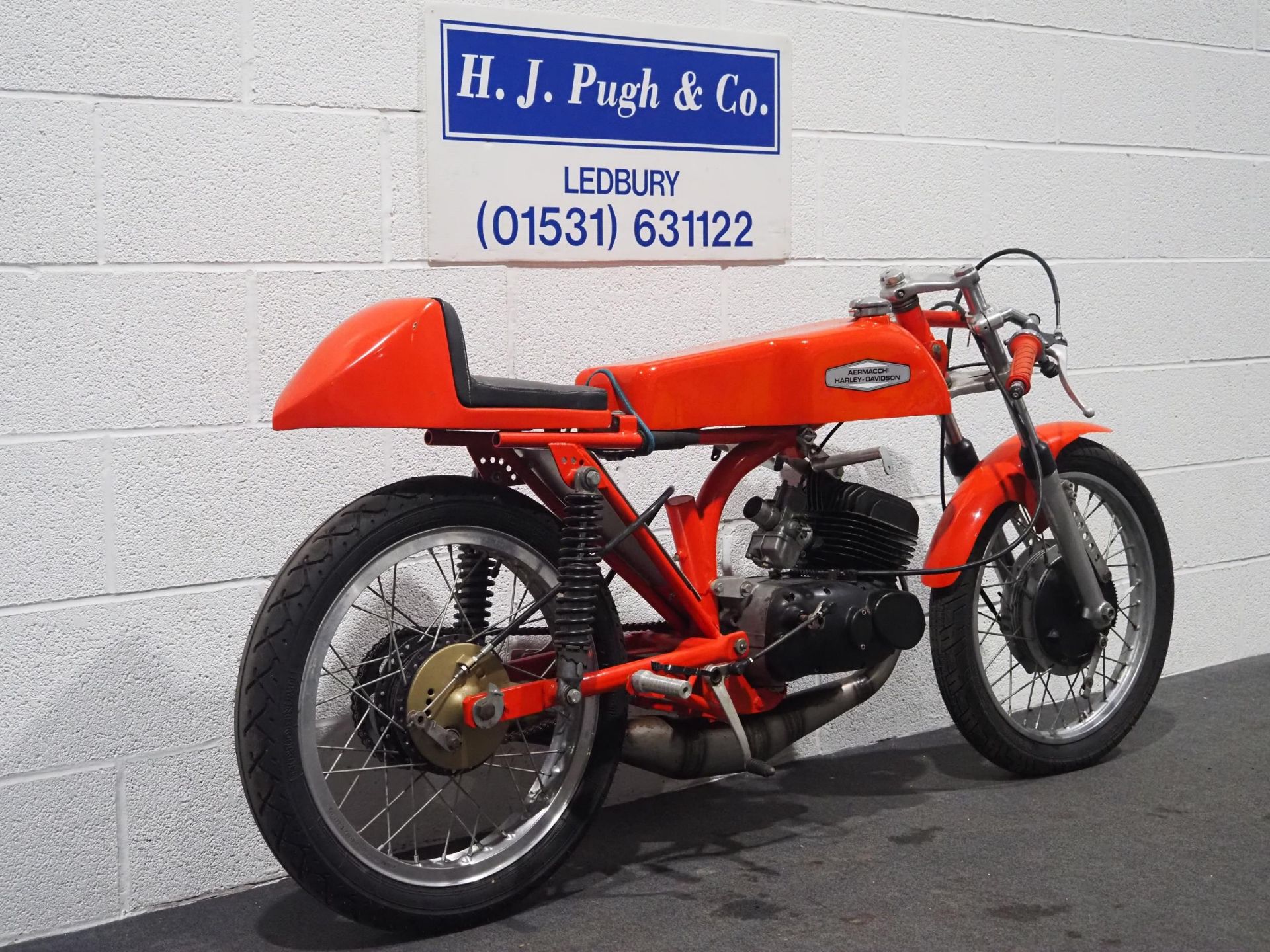 Harley Davidson Aermacchi race bike. Frame No. ZA17732H3 Engine No. E815 Comes with some history and - Image 2 of 5