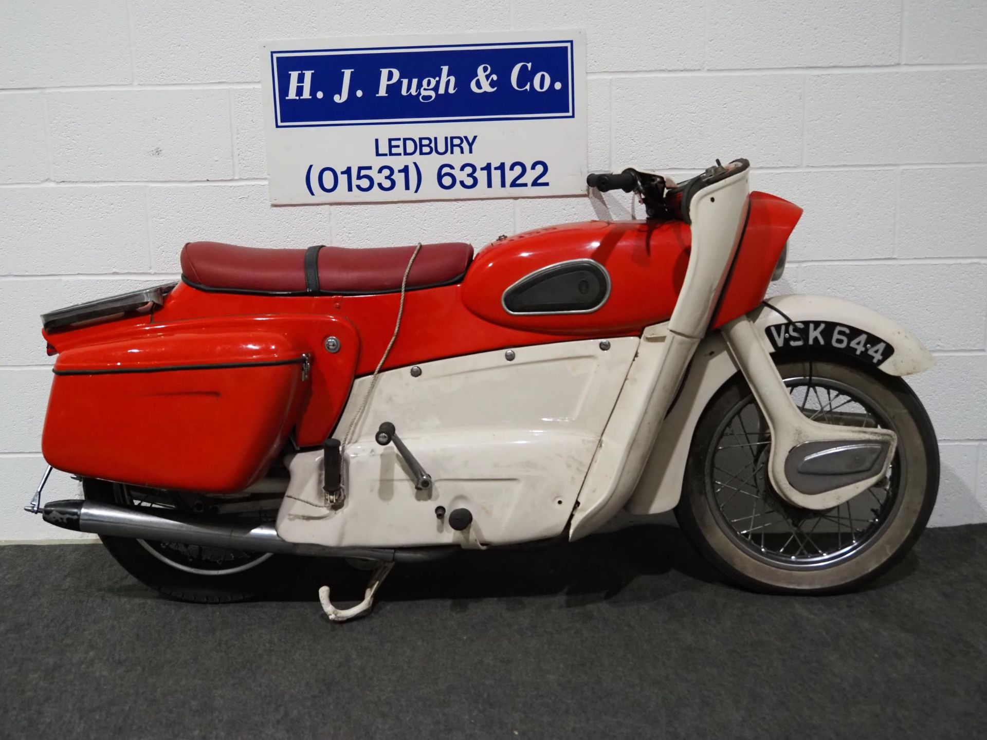 Ariel Leader motorcycle. 1959. 250cc. Engine no. T645A Reg. VSK 644 - Image 4 of 4