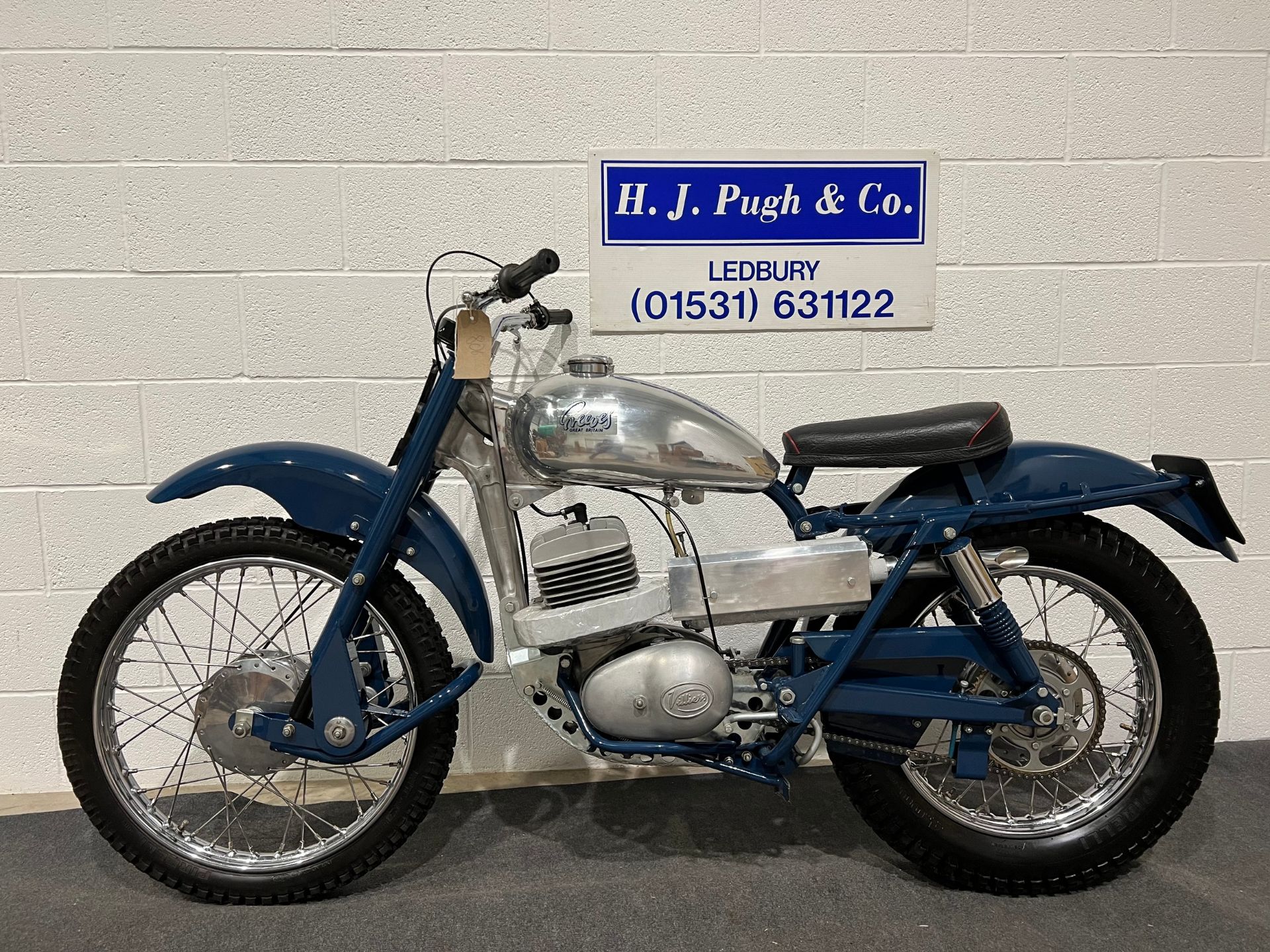 Greeves 24 TES trials motorcycle. 1963. 248cc. Frame no. 24TES307 Engine no. 32A/4520L/2707 Owned - Image 5 of 9
