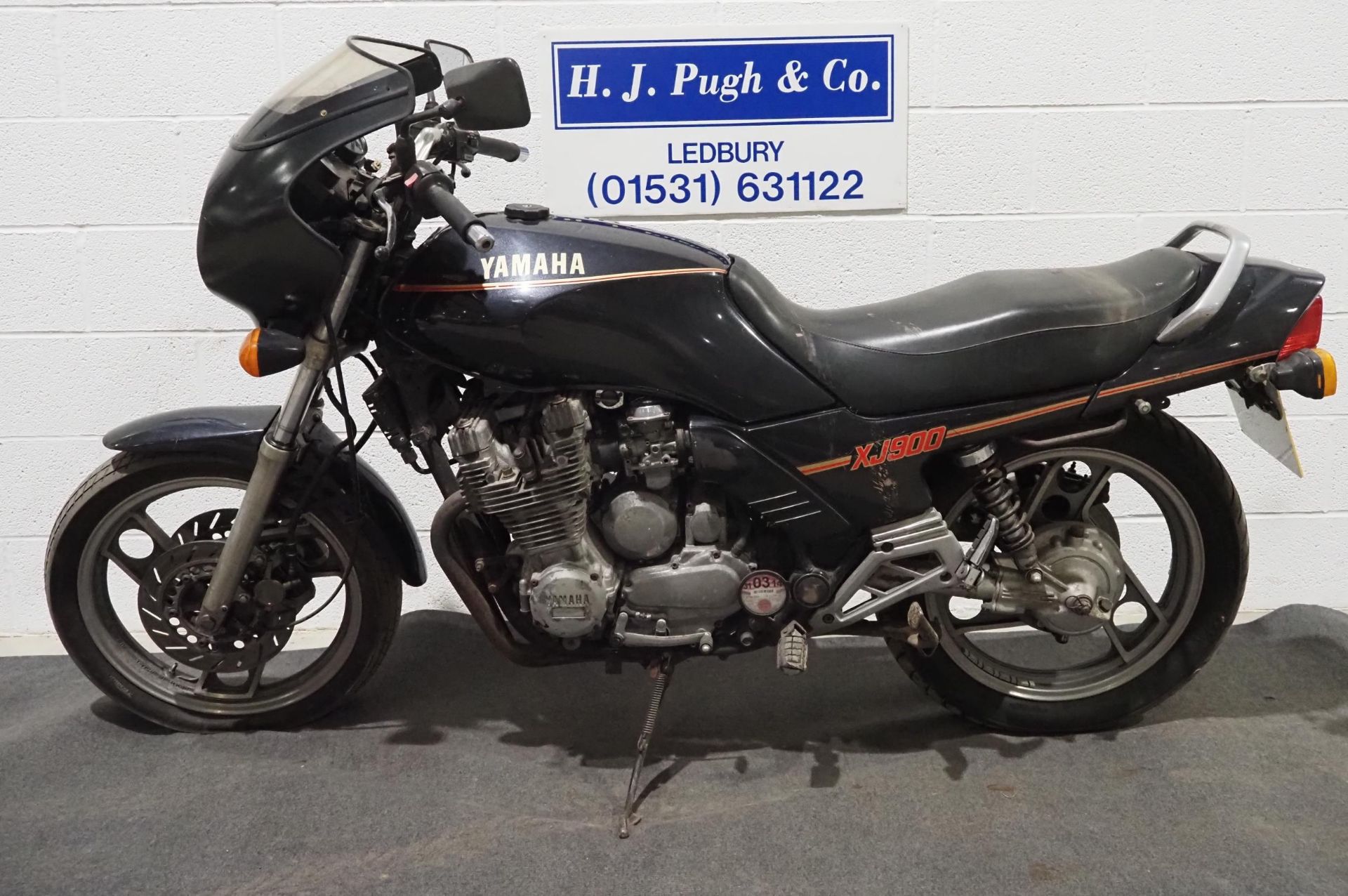 Yamaha XJ900 motorcycle. 1990. 891cc. Frame No. 58L039142. Engine No. 58L039142. Needs - Image 6 of 7