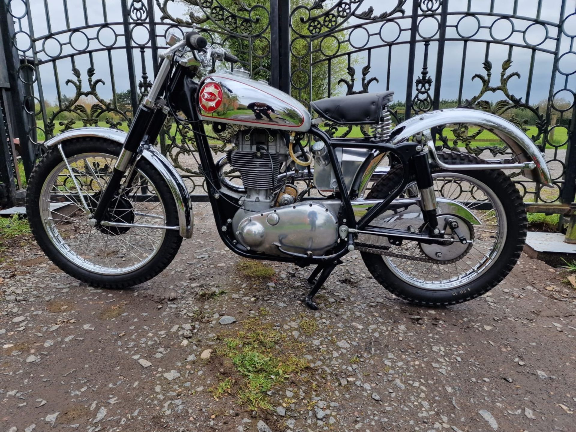 BSA CB34 Clipper motorcycle. 1956. ASCT Gearbox and competition magneto. Well restored. - Image 2 of 5