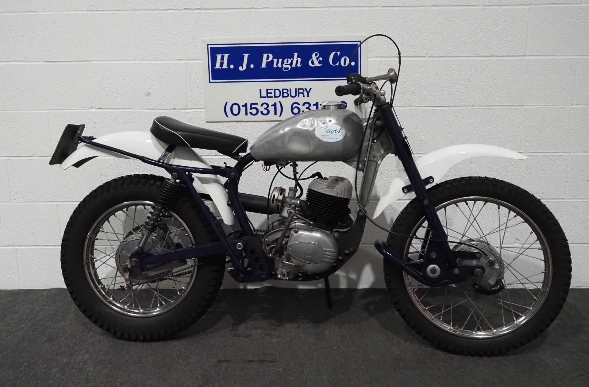 Greeves Scottish Trials motorcycle. 1963. 250cc. Frame no 24TES247 Engine no. 522D3260 Runs and - Image 5 of 5