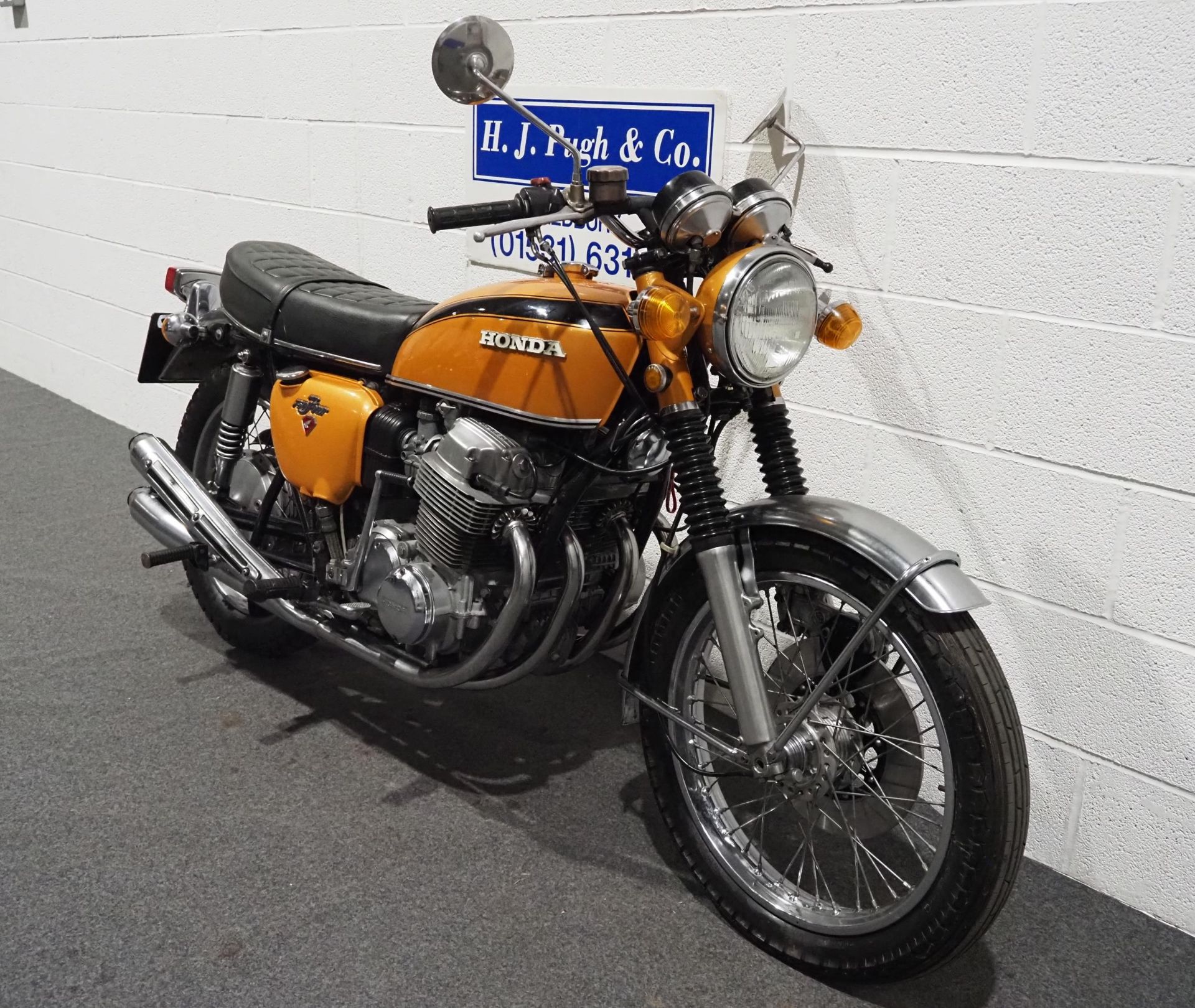 Honda 750-4 motorcycle, 1971, 750cc Frame no. CB7501118119 Engine no. CB7501117934 Runs and rides, - Image 2 of 6